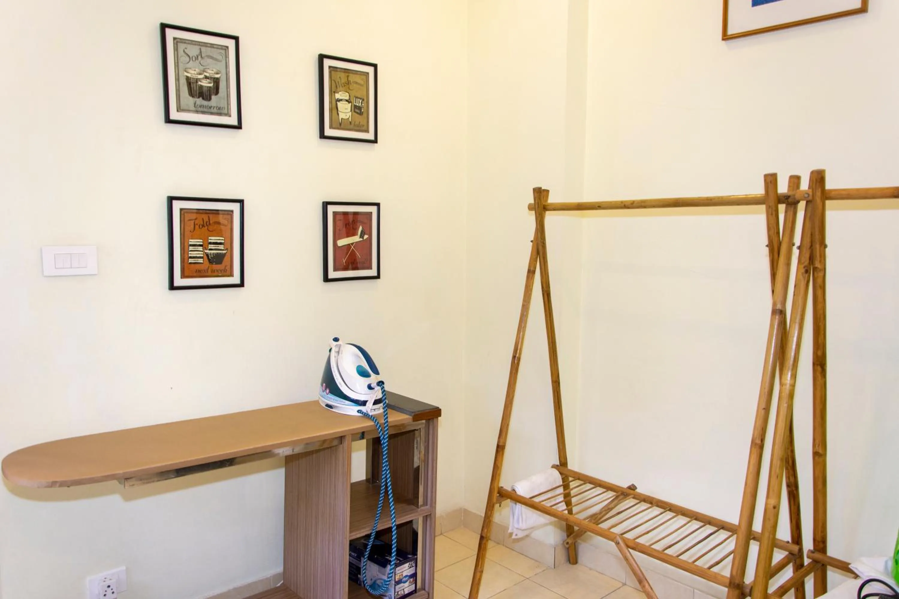 Area and facilities in Shaligram Hotel