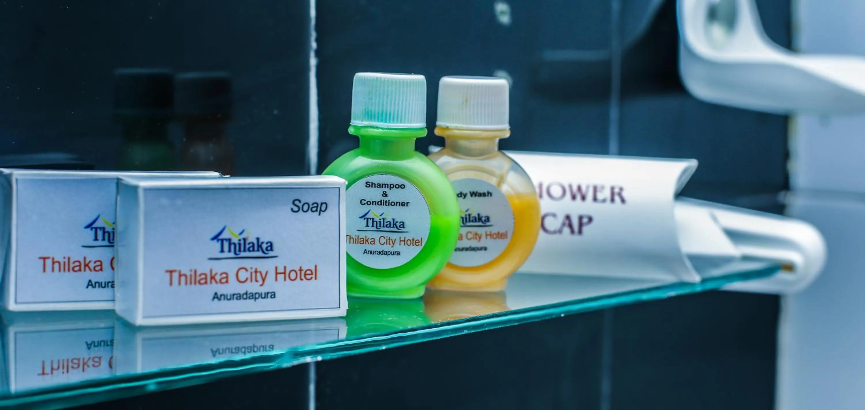 Bathroom in Thilaka City Hotel