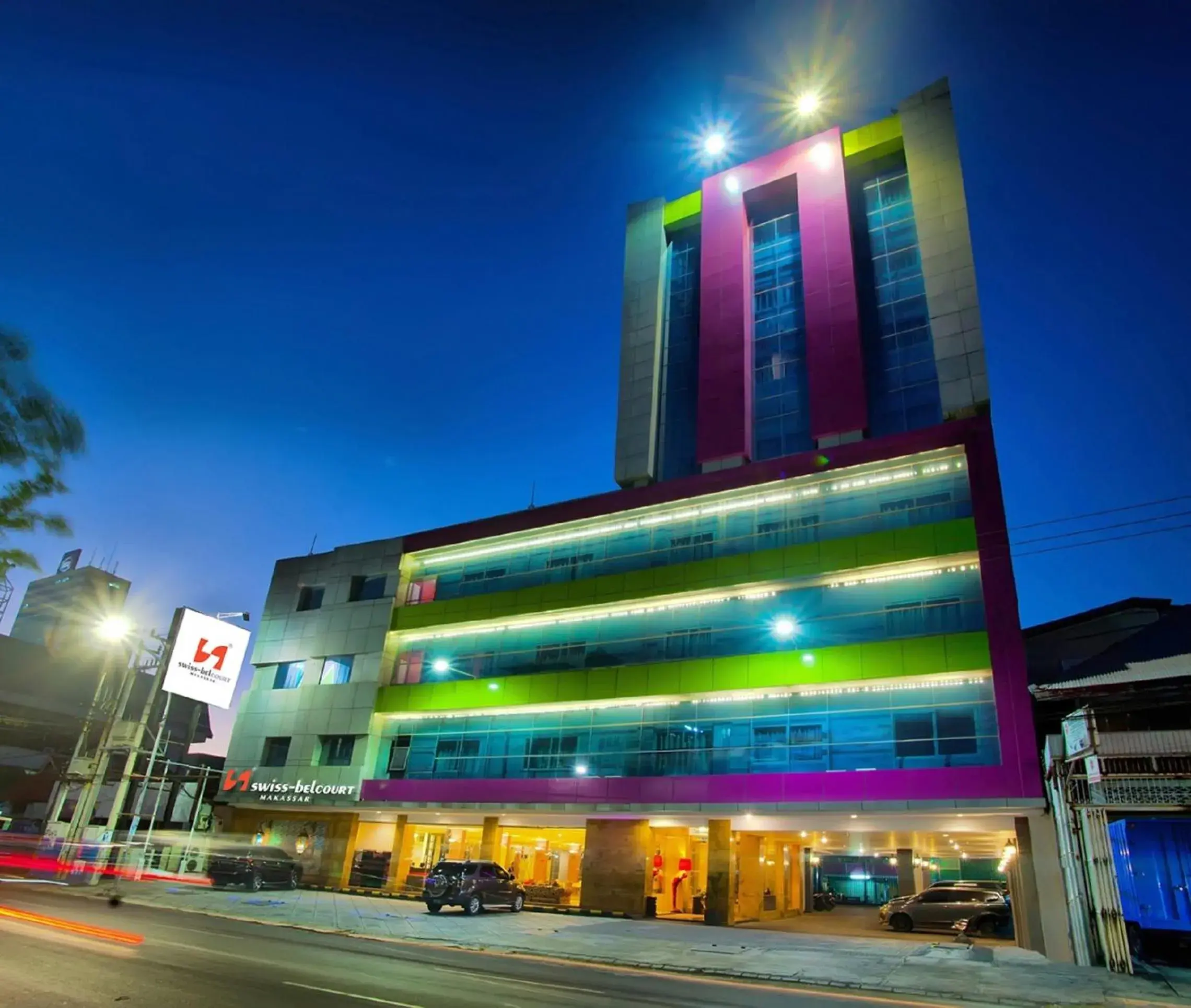 Property building in Swiss-Belcourt Makassar Property building in Swiss-Belcourt Makassar