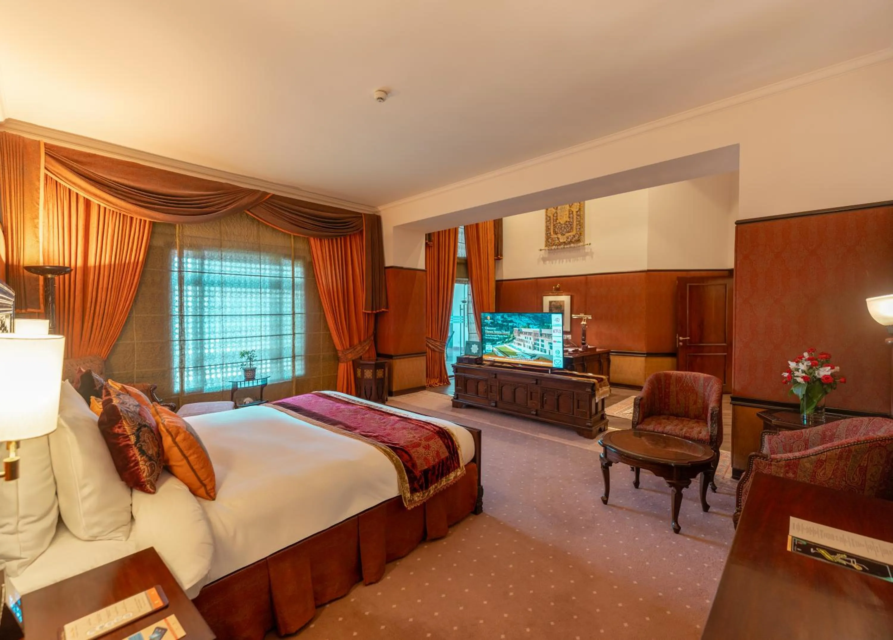 Bed in Islamabad Serena Hotel