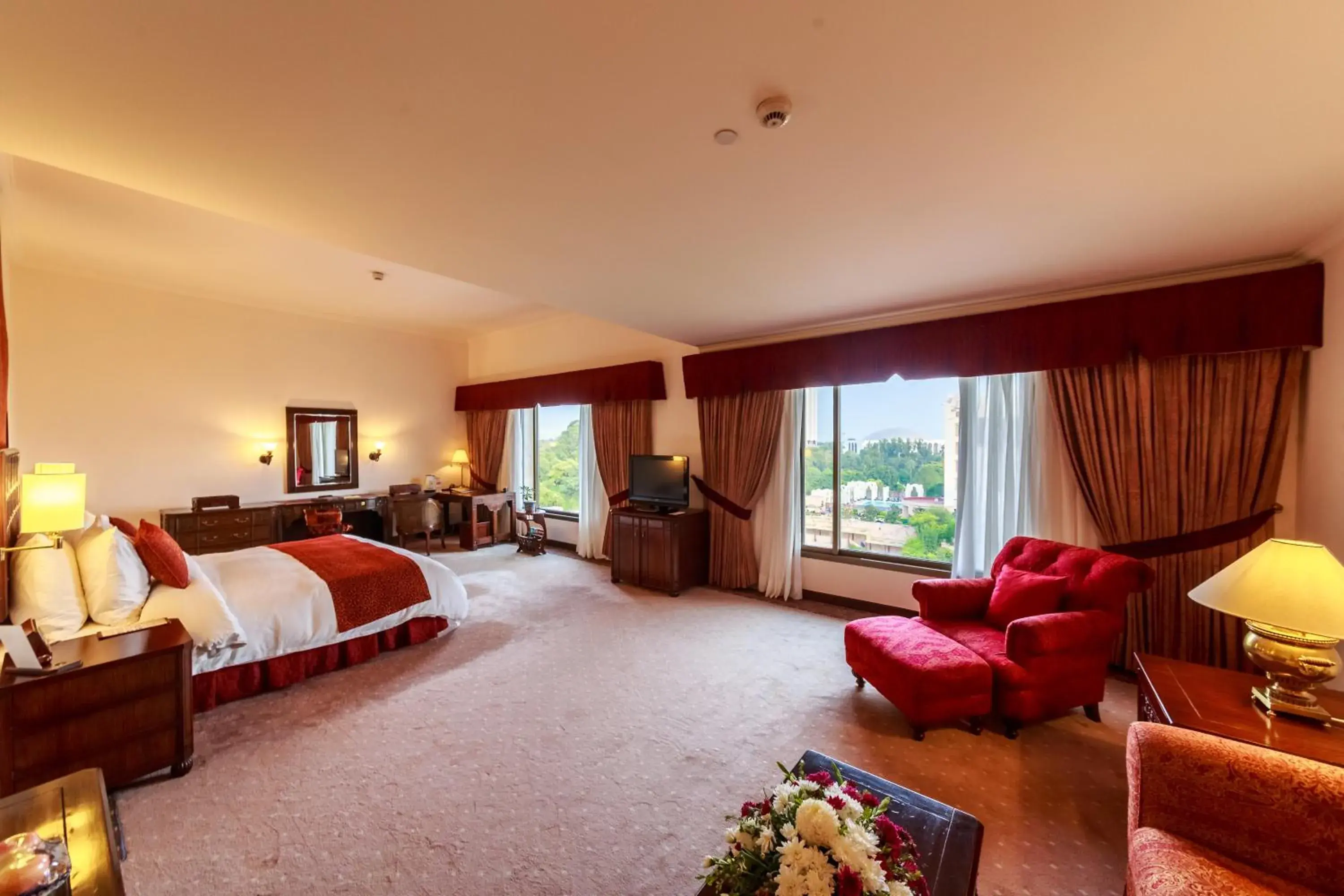 Bed in Islamabad Serena Hotel Bed in Islamabad Serena Hotel