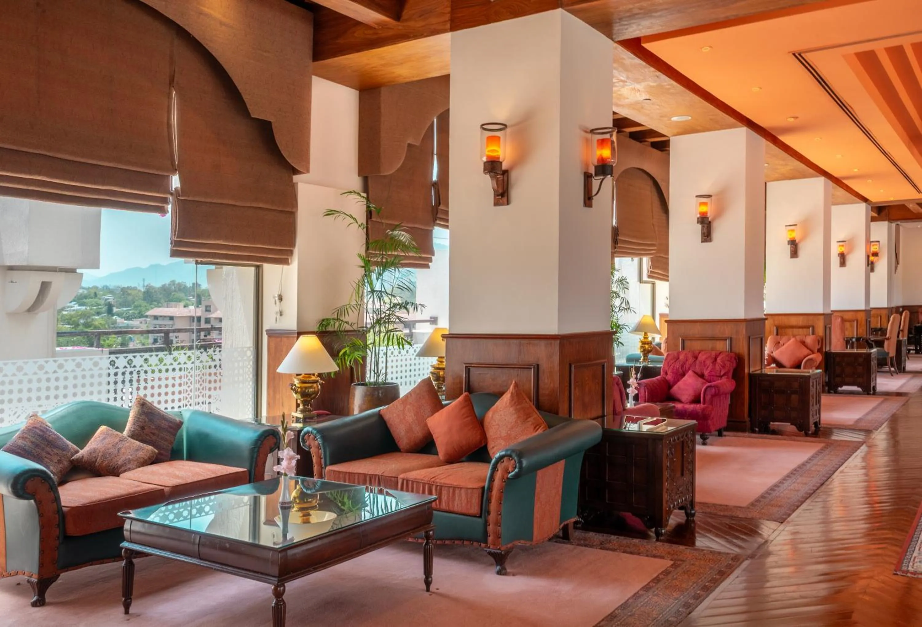 Restaurant/places to eat in Islamabad Serena Hotel