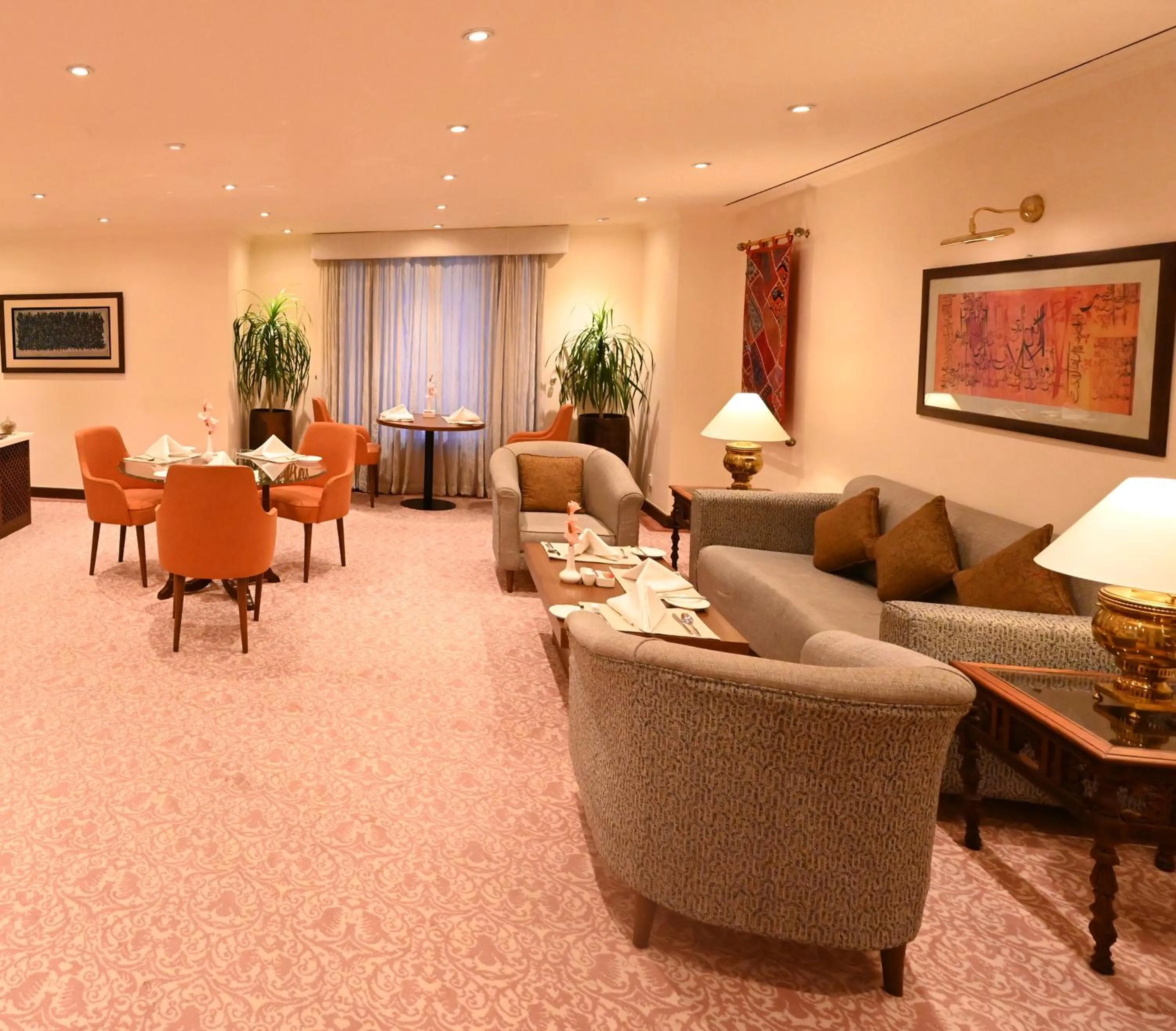 Restaurant/places to eat in Islamabad Serena Hotel