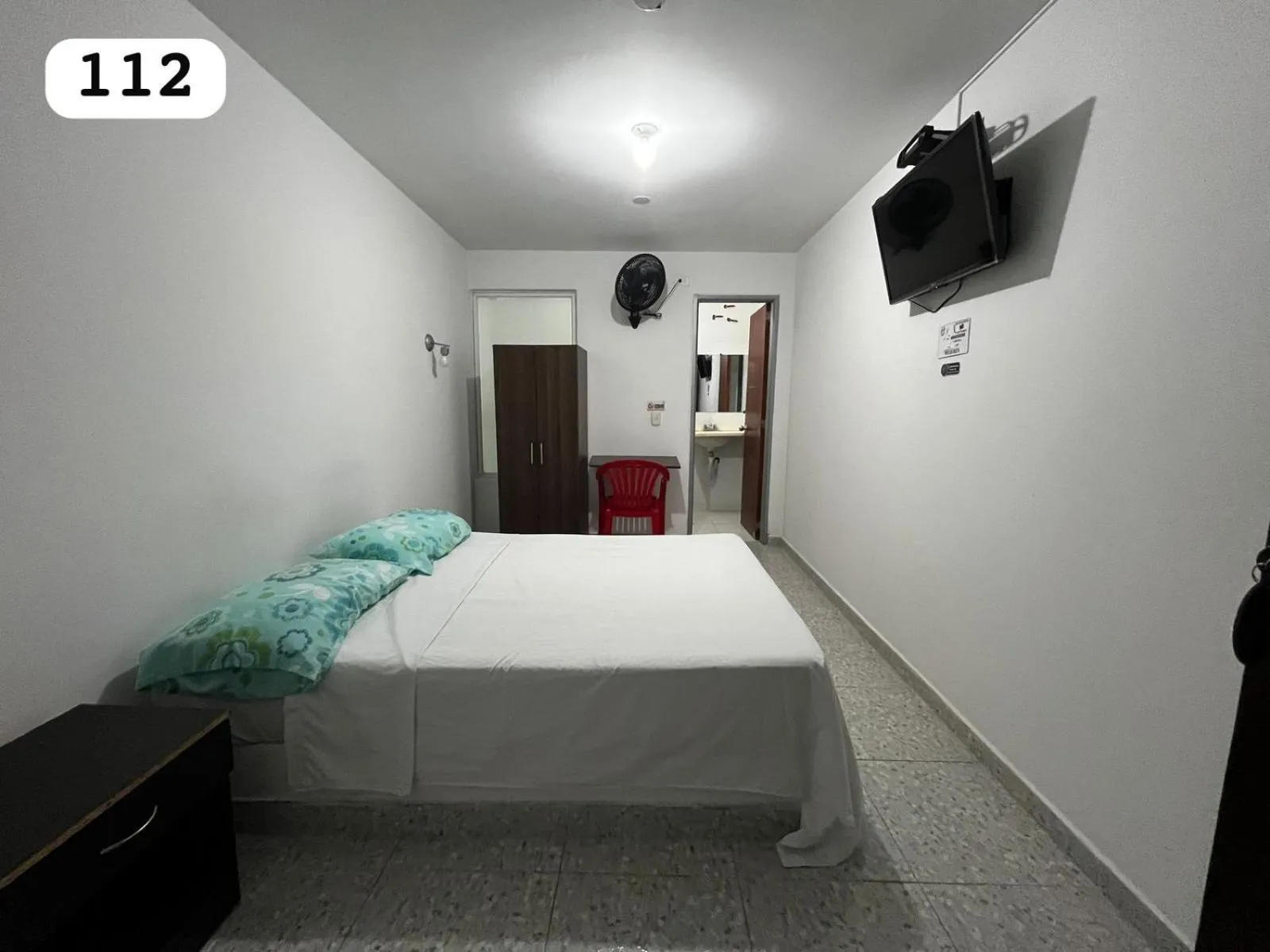 Bed in HIDALGO HOTEL