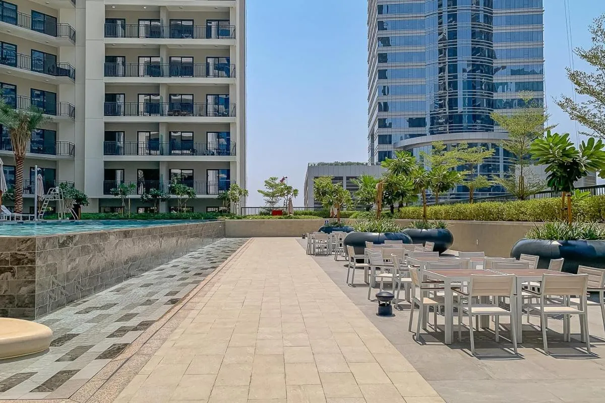 Area and facilities in Frank Porter - Zada Tower