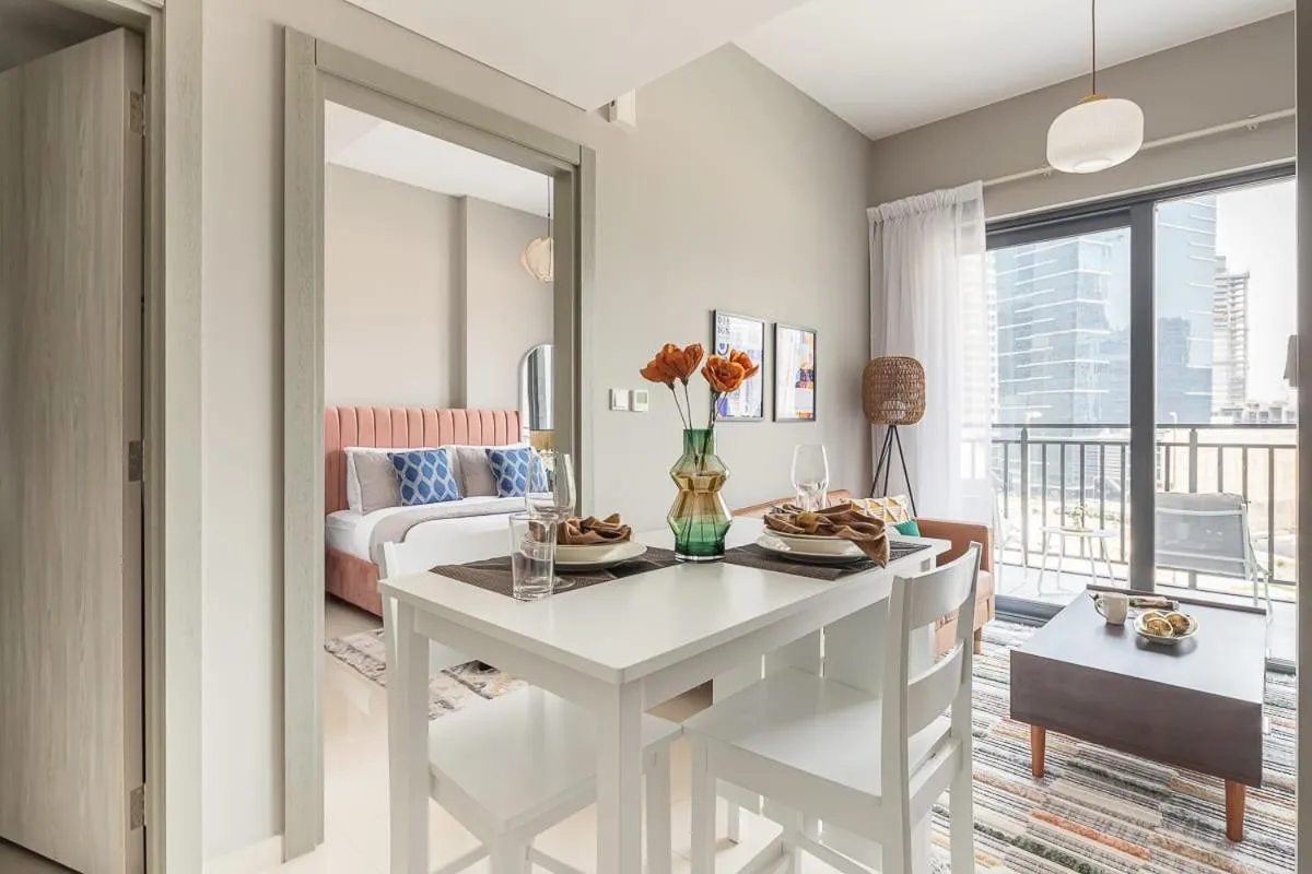Dining area in Frank Porter - Zada Tower