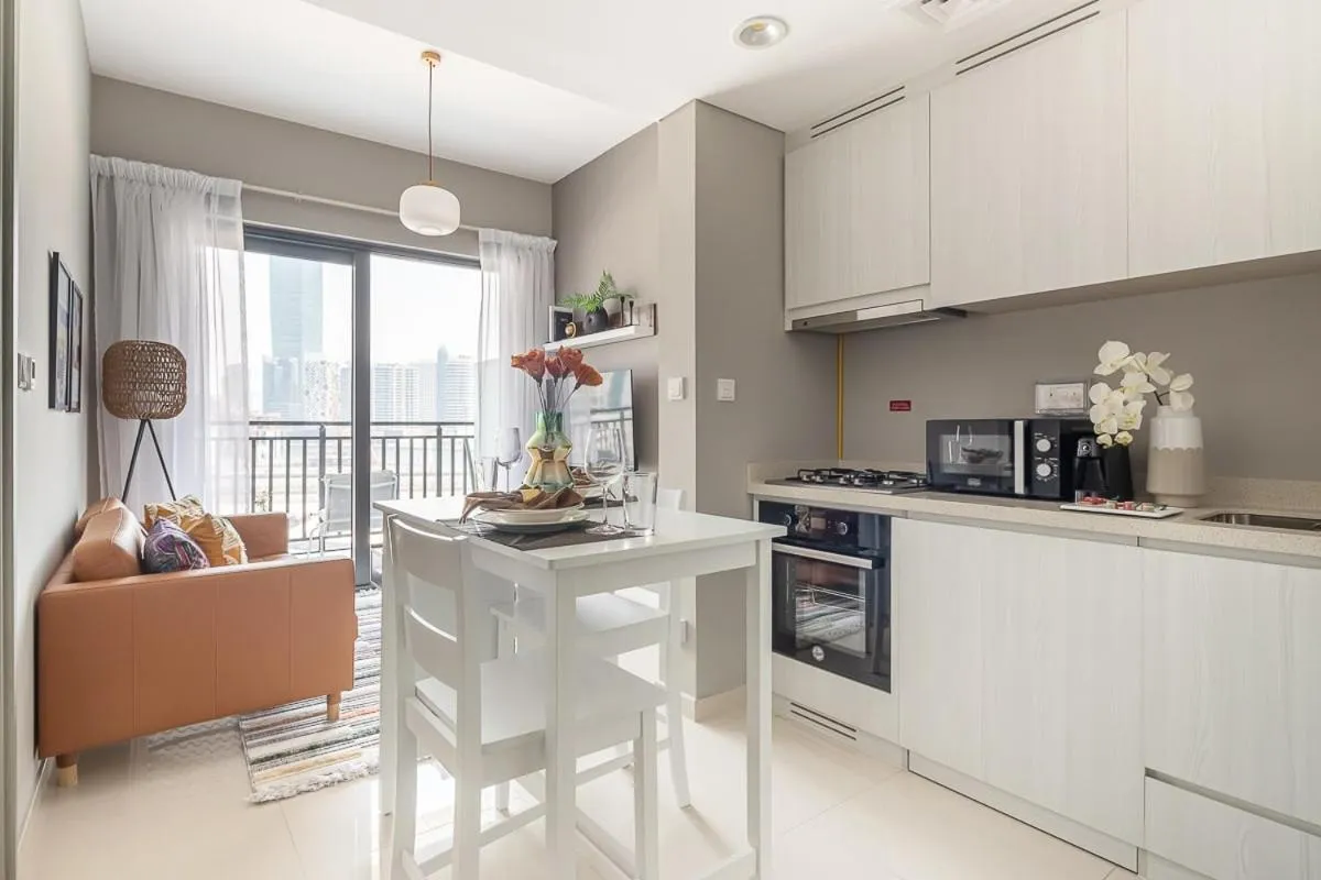 Dining area in Frank Porter - Zada Tower