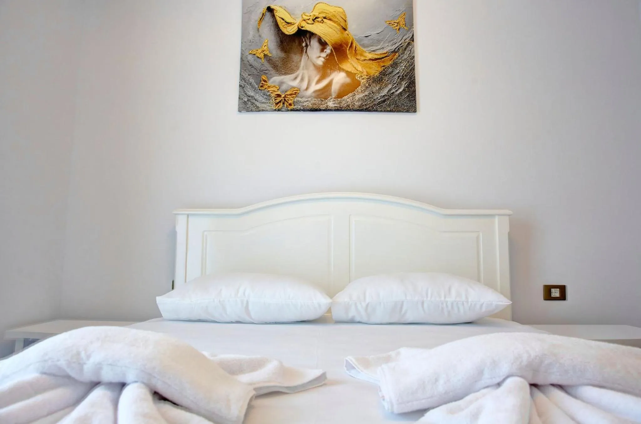 Bedroom, Bed in Aparthotel Ella Mamaia