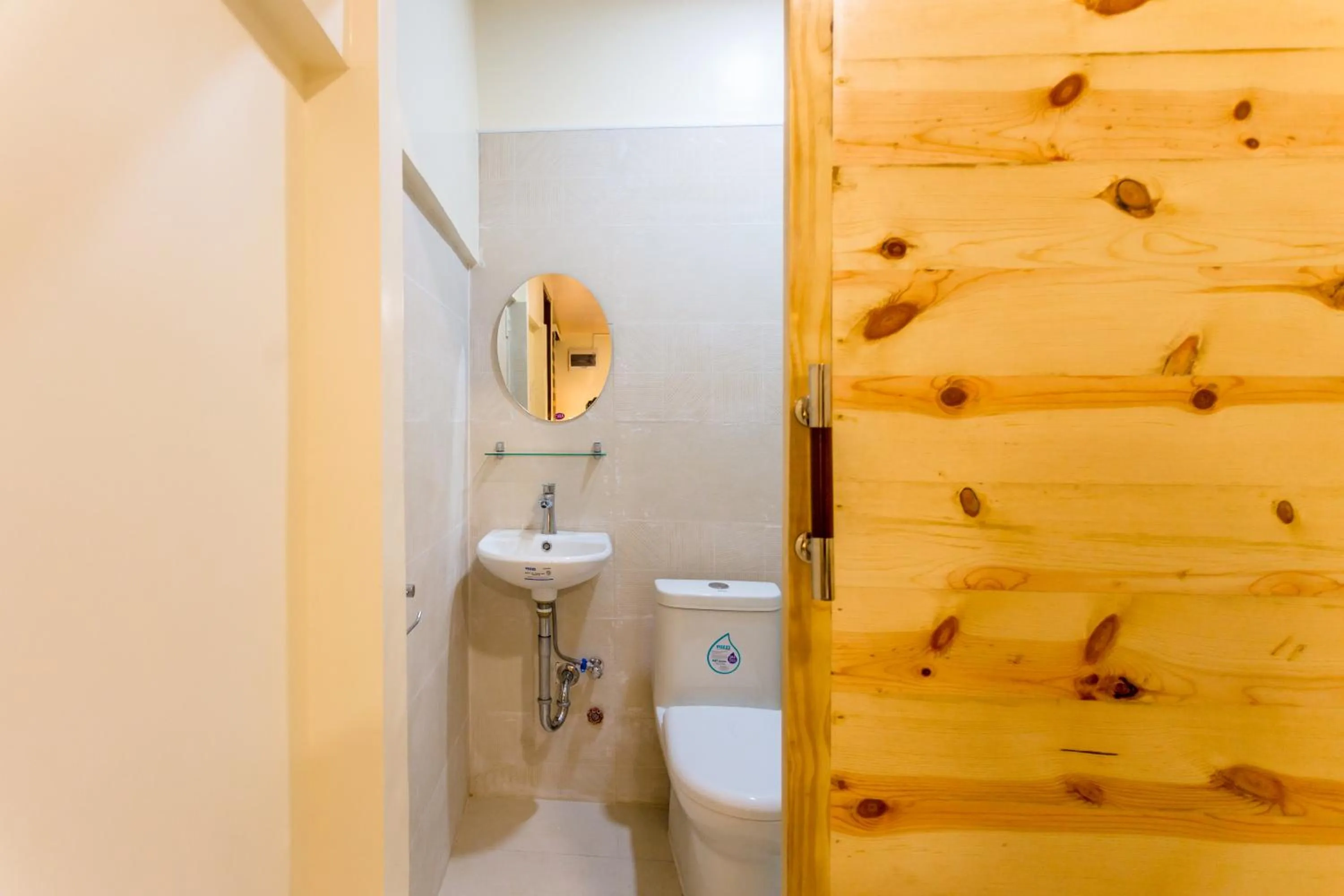 Bathroom in ALONA BEACH SIDE INN