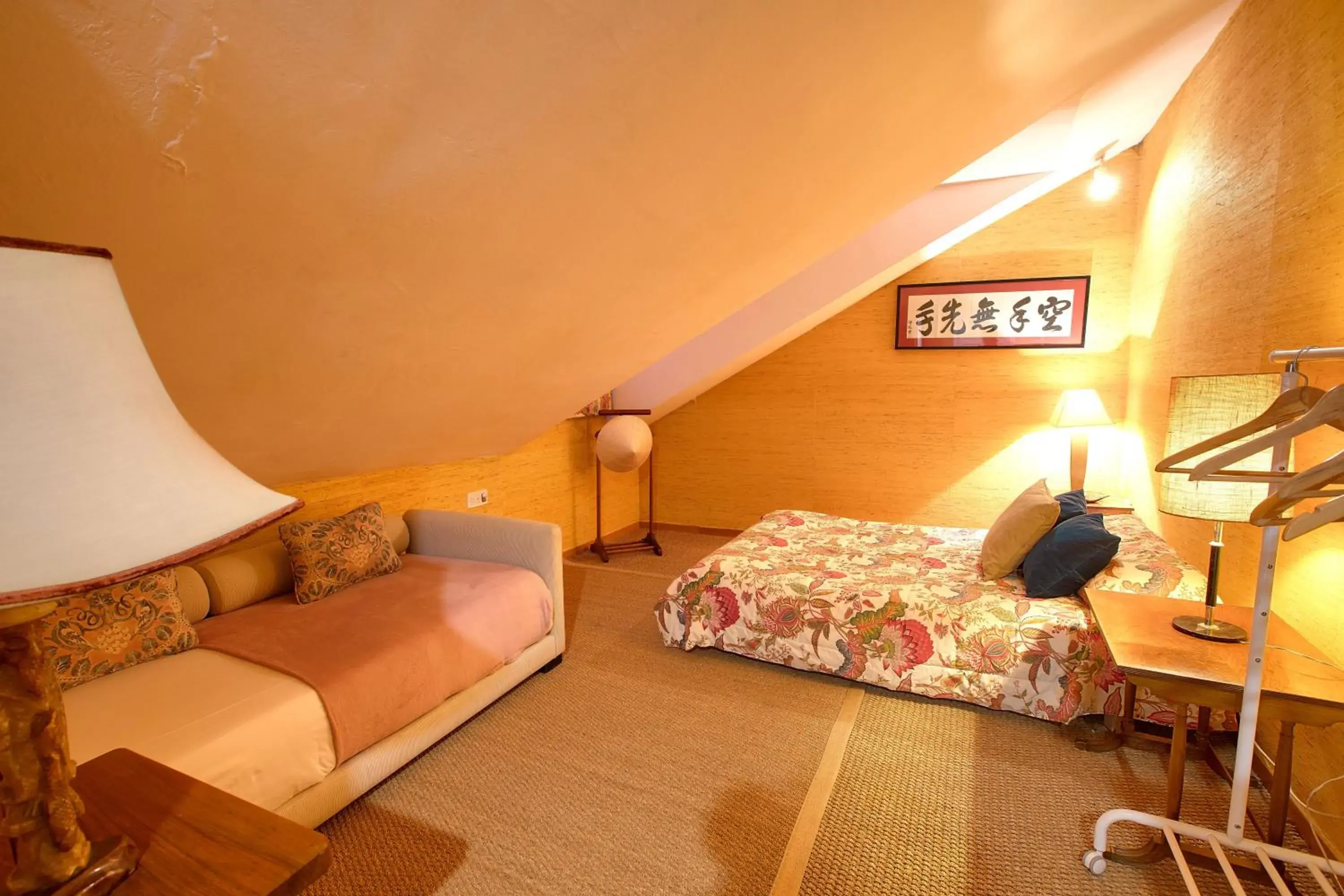Basic Triple Room in Hotel Rural Victoria by Bossh! Hotels Basic Triple Room in Hotel Rural Victoria by Bossh! Hotels