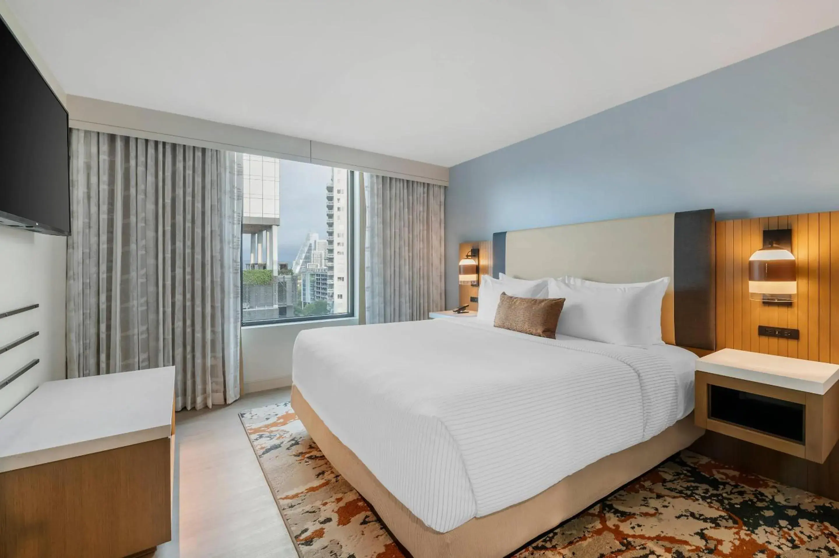 Bedroom, Bed in Cambria Hotel Austin Downtown Bedroom, Bed in Cambria Hotel Austin Downtown