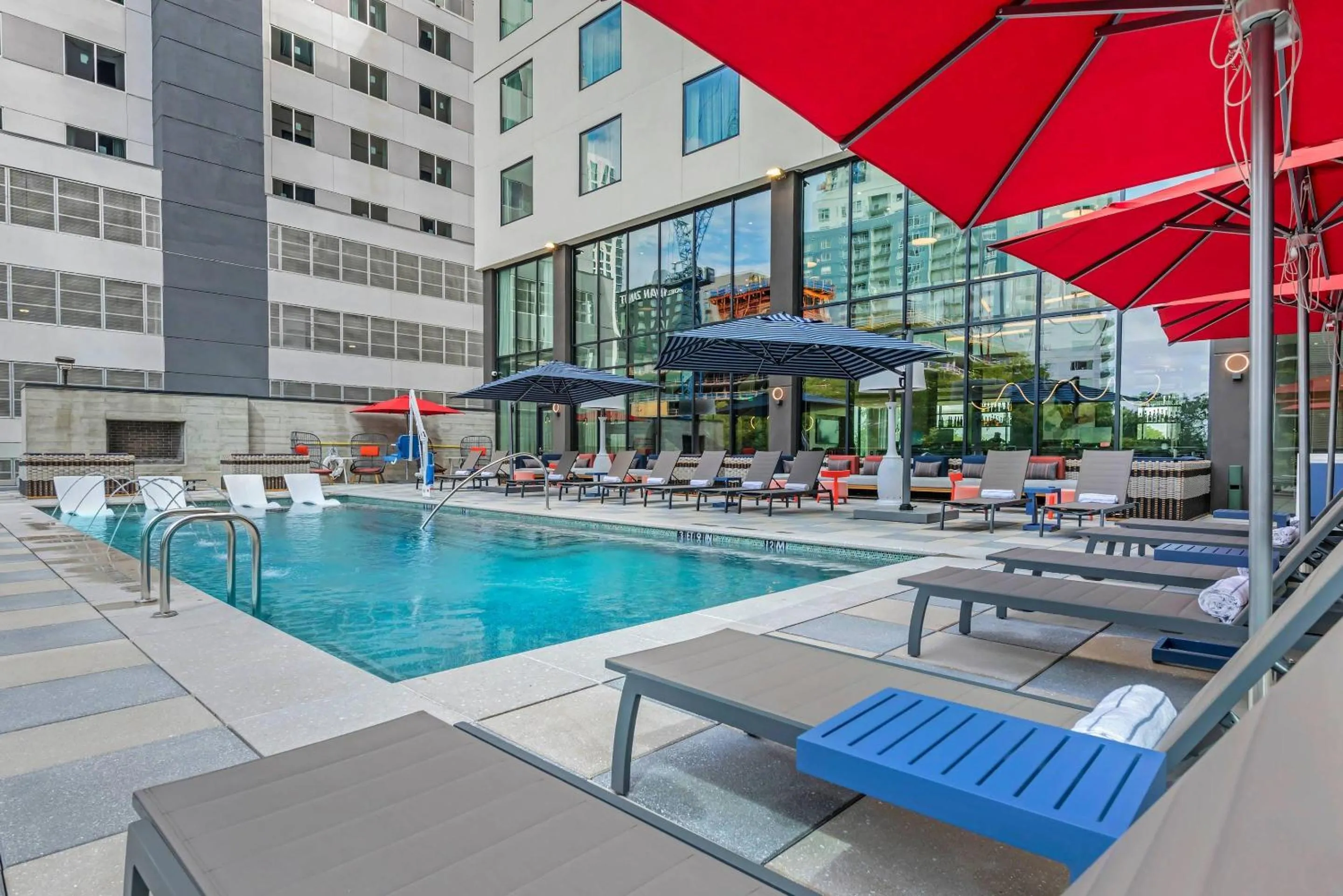 Swimming pool in Cambria Hotel Austin Downtown