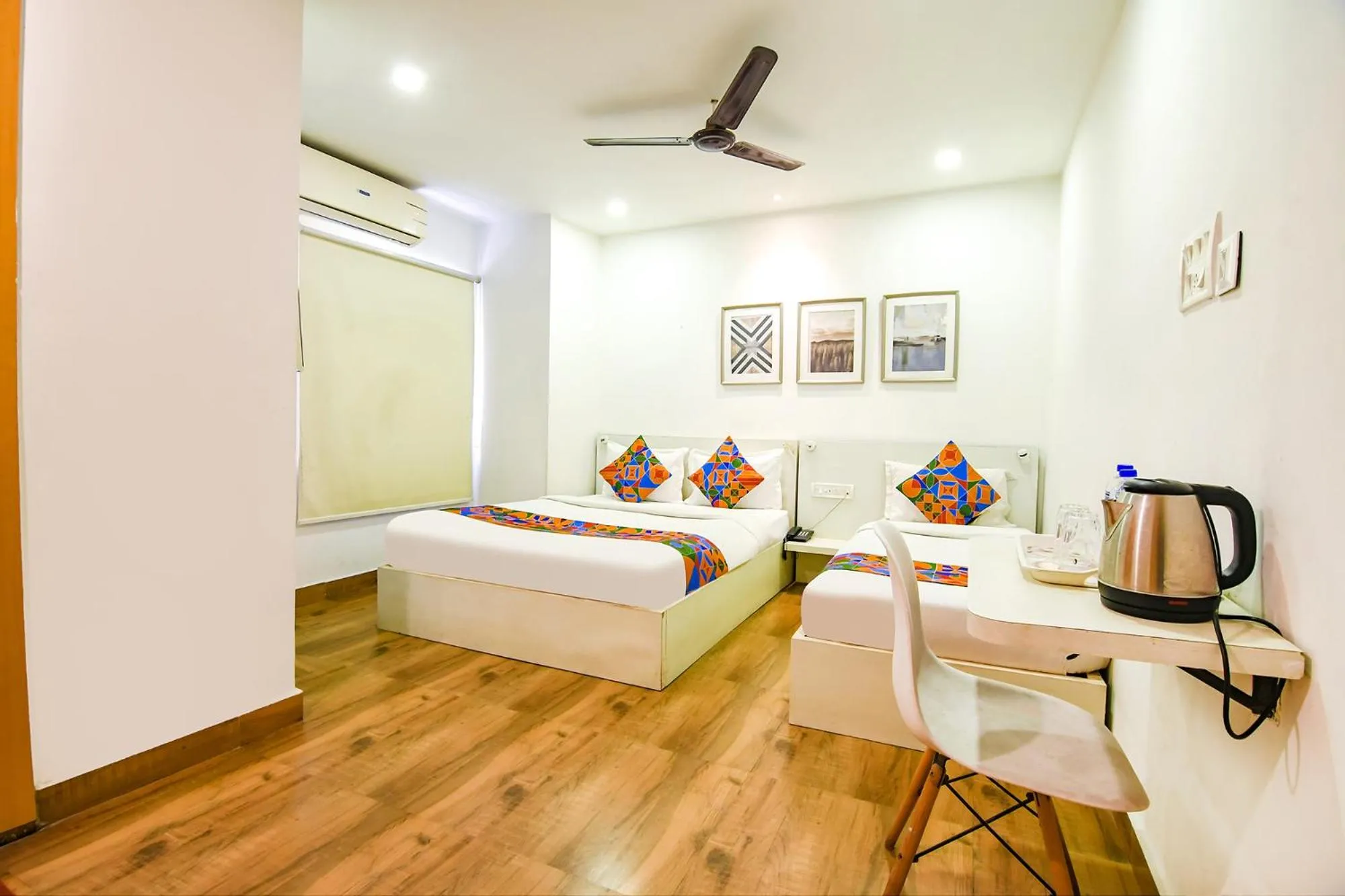 Bed in FabHotel Globe Express - Nr Ruby Hospital