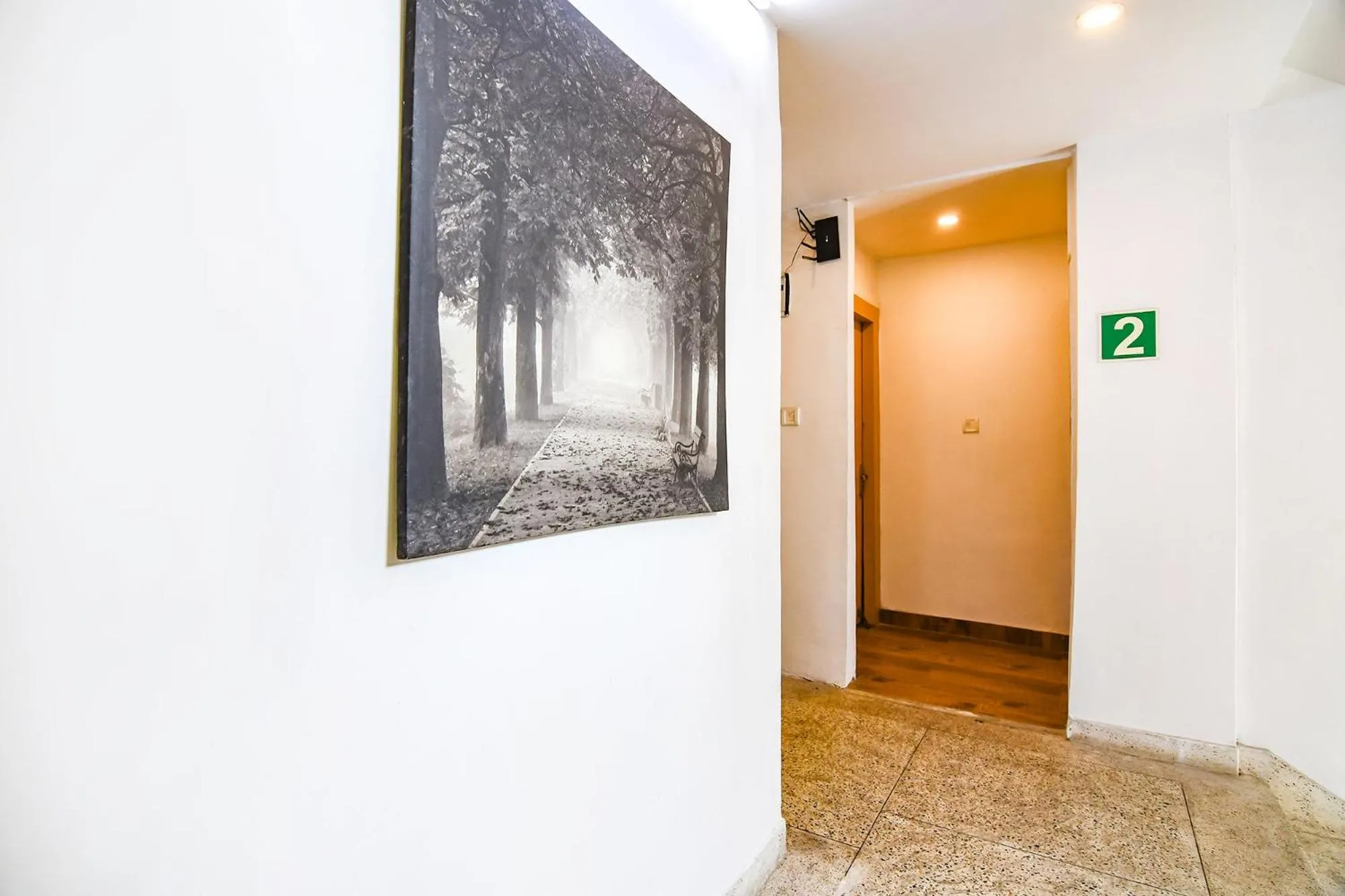 Lobby or reception in FabHotel Globe Express - Nr Ruby Hospital