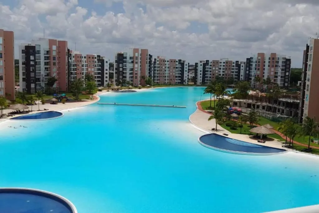 Pool view in Beautiful condo in Cancun! Dreams Lagoon