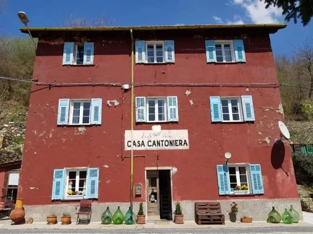 Property building in Casa Rosalie