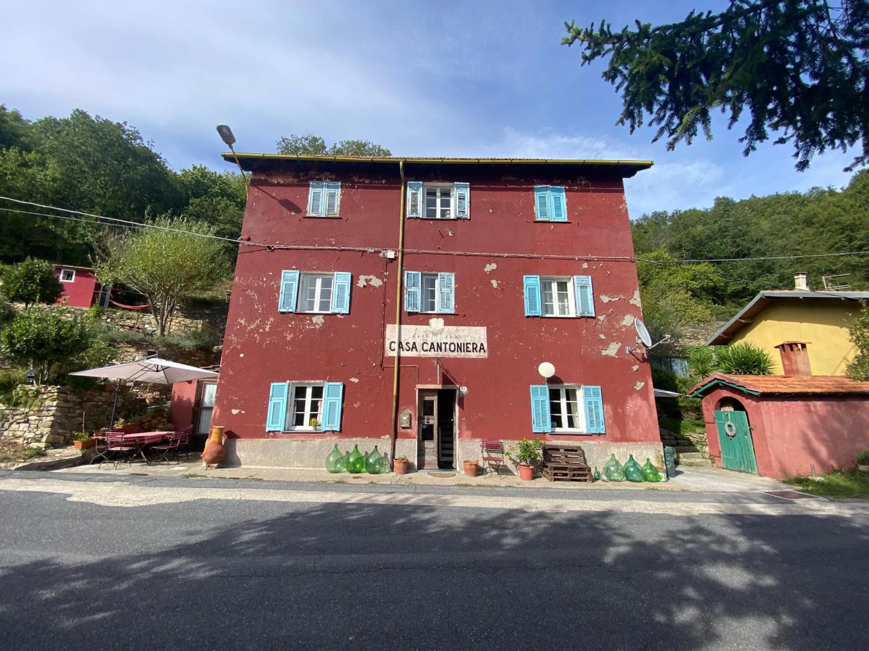 Property building in Casa Rosalie