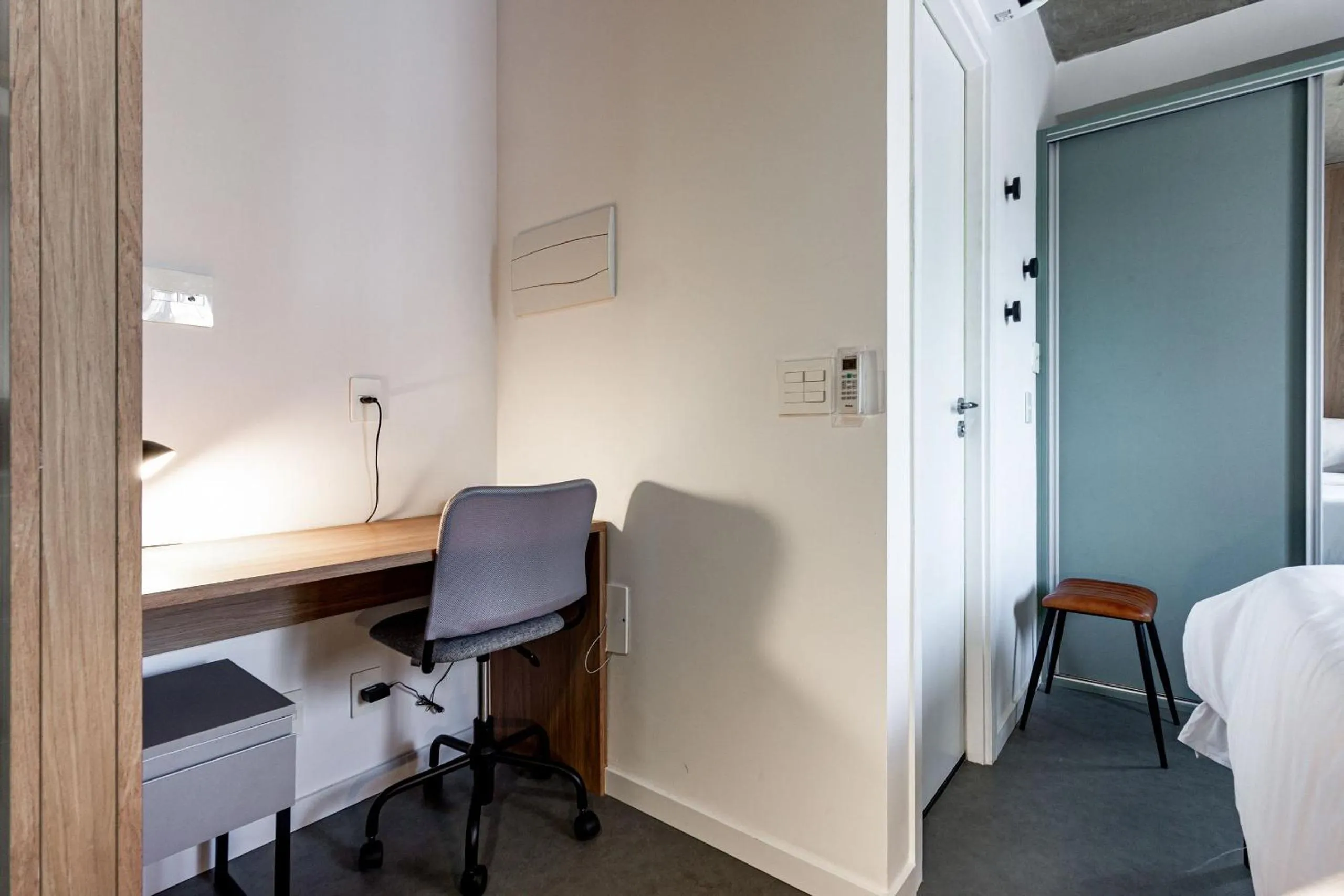 Seating area in Xtay BK30 Largo do Arouche - Estúdios aconchegantes e funcionais a 300m do metrô República