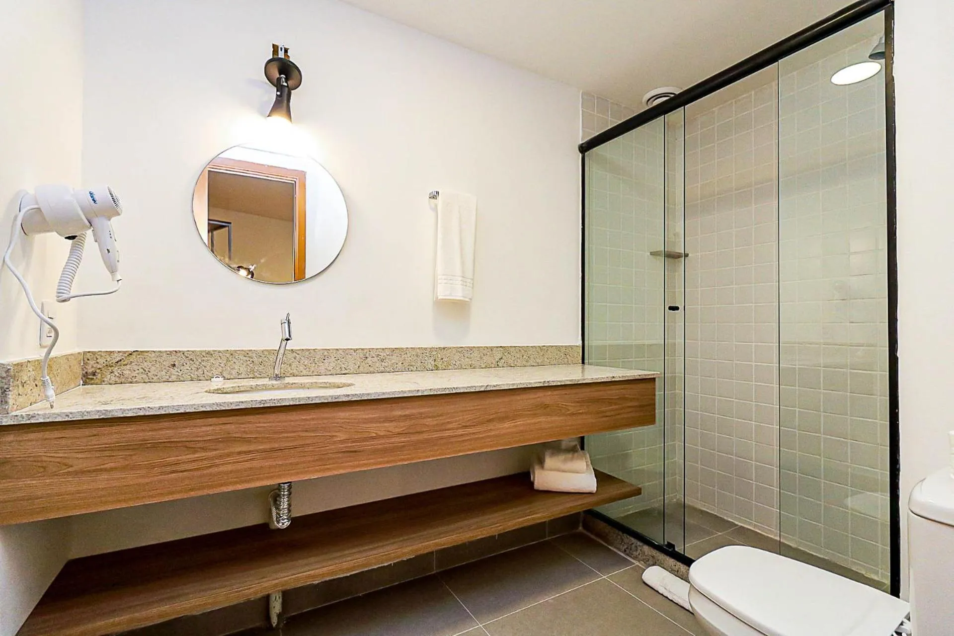 Bathroom in 360 Rio Santos Dumont