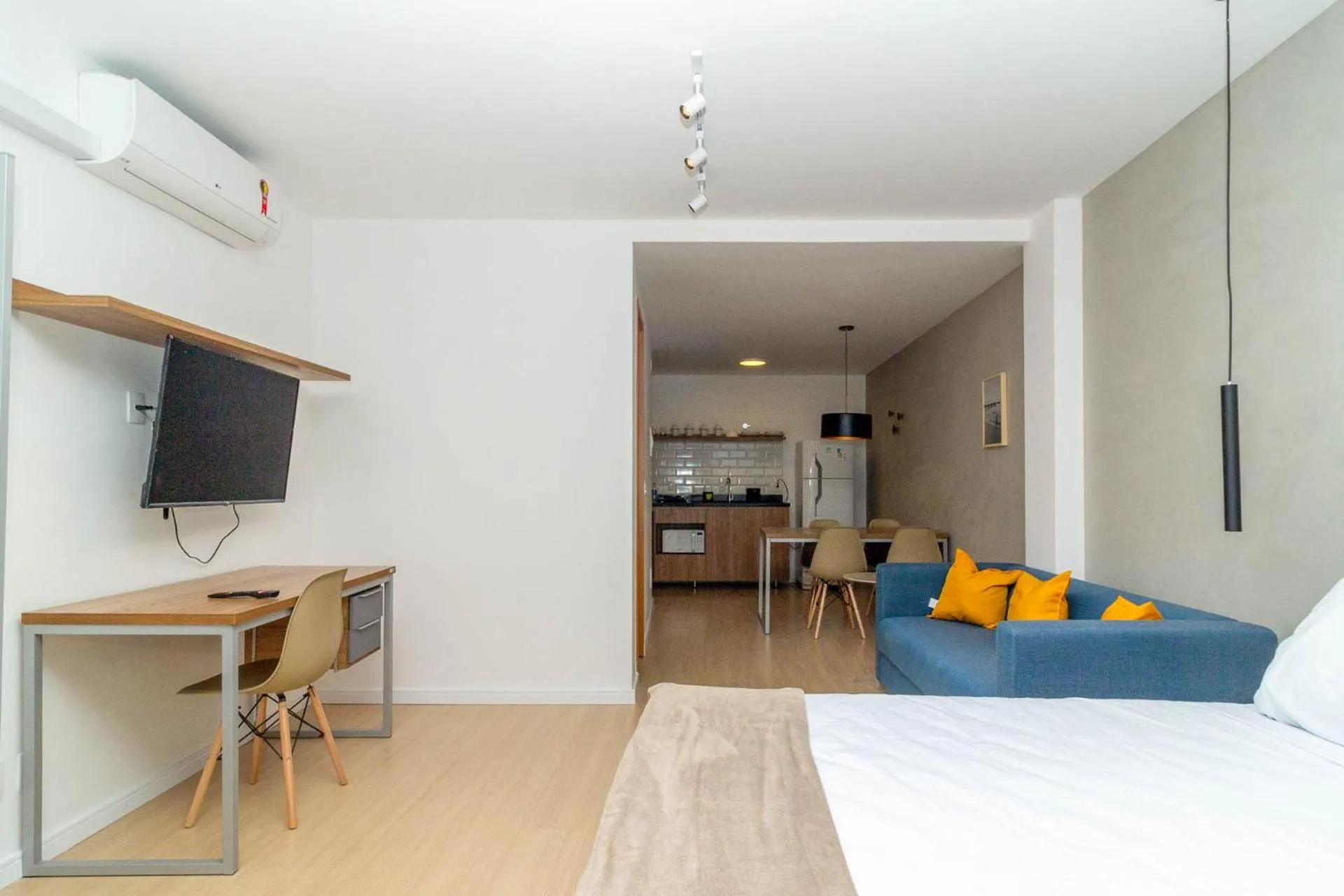 Living room in 360 Rio Santos Dumont