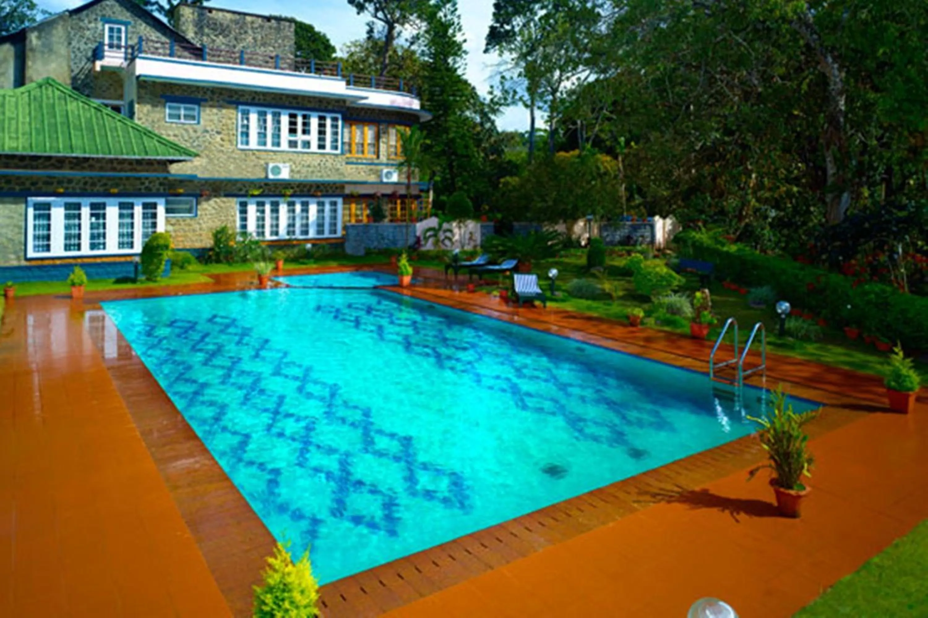 Swimming pool in KTDC Aranya Nivas
