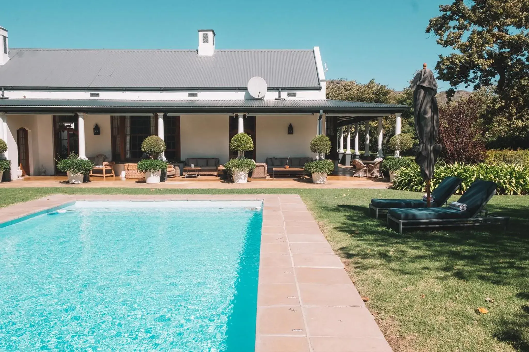Swimming pool in La Clé Village Swimming pool in La Clé Village