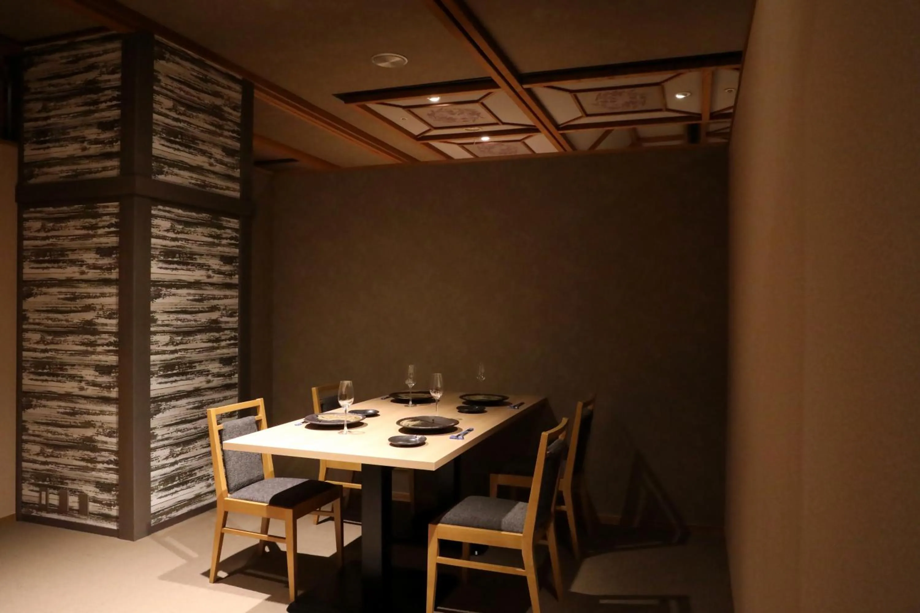 Restaurant/places to eat in Tokiwa Hotel