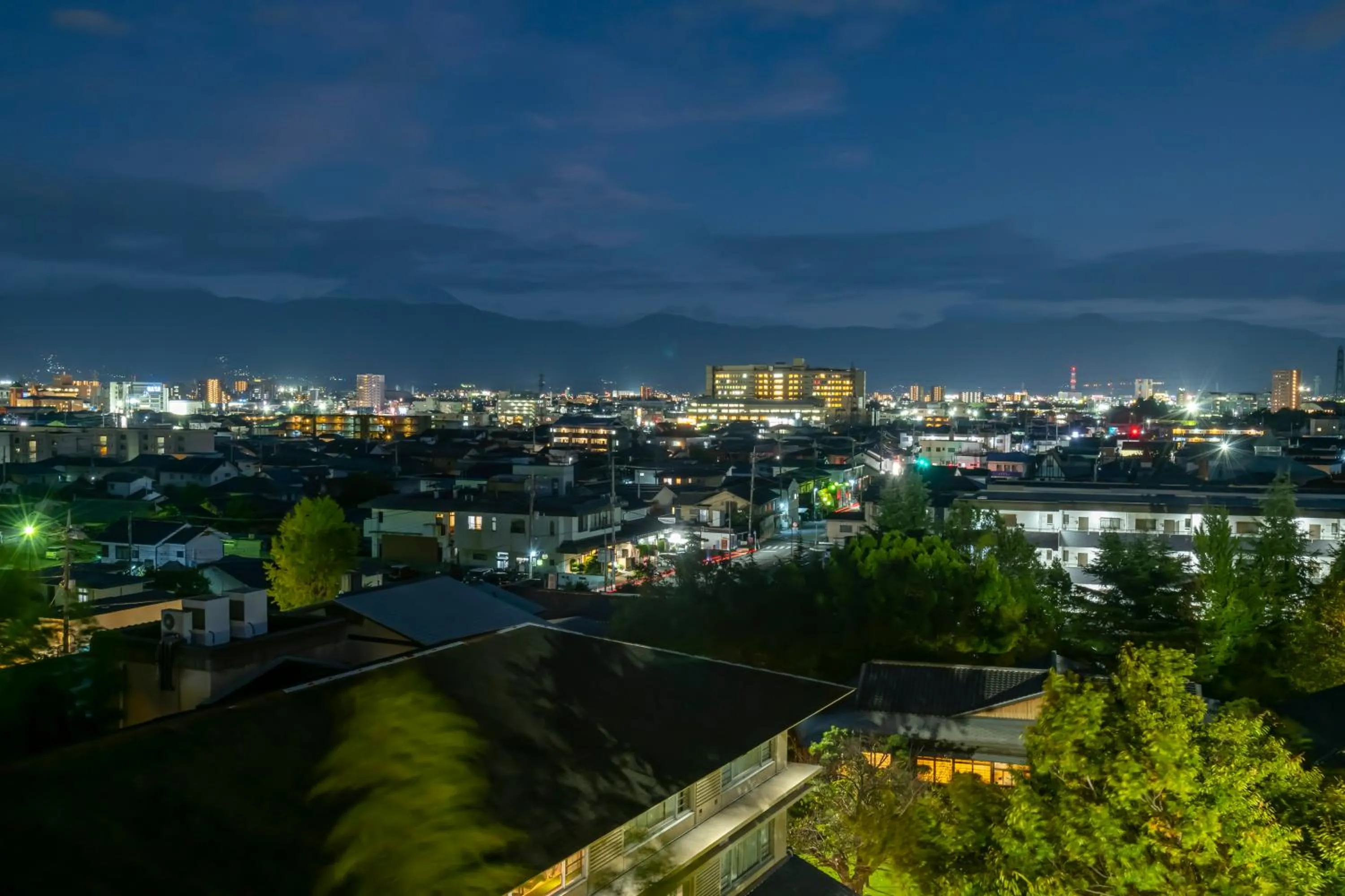 Night in Tokiwa Hotel