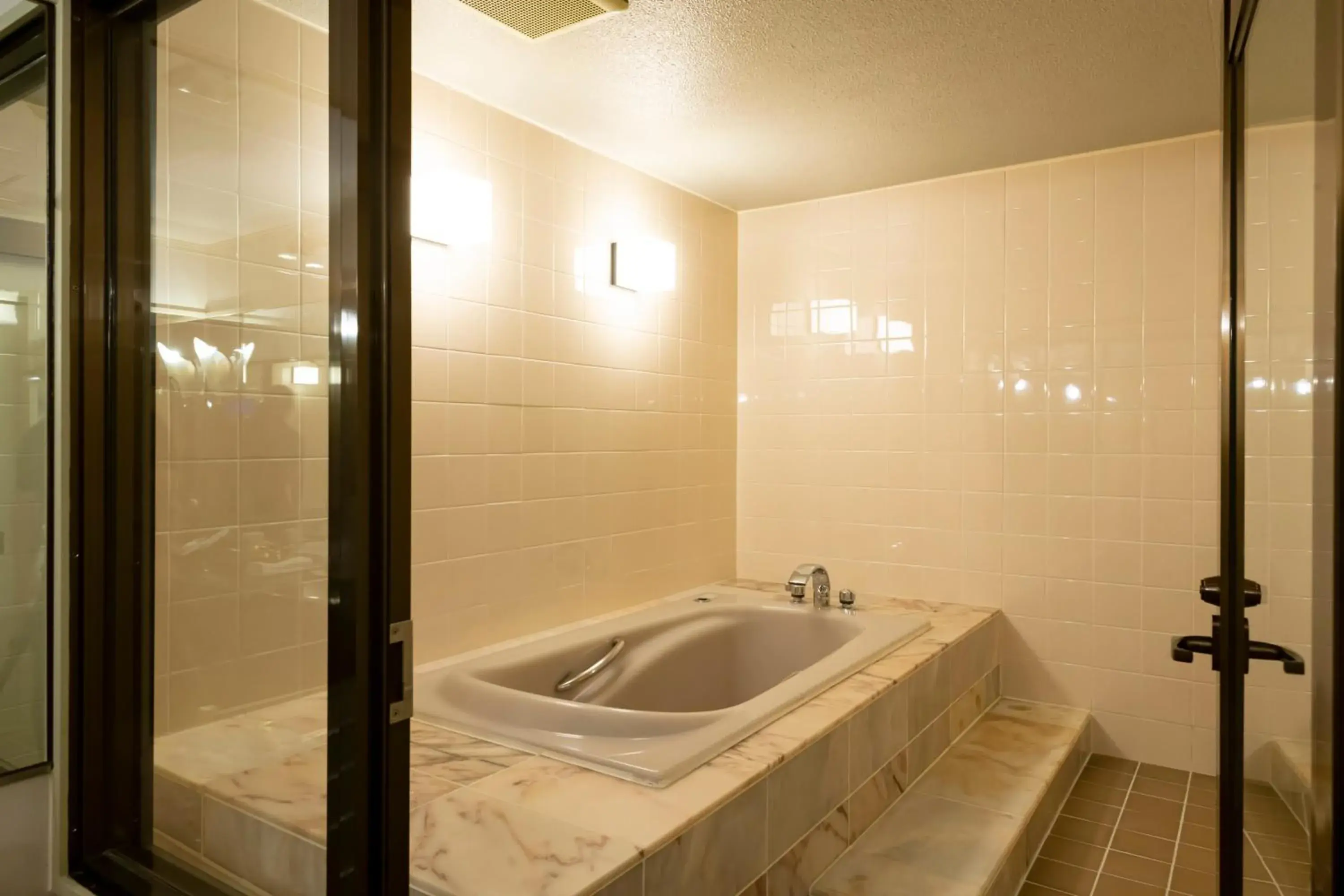 Twin Room with Mountain View in Tokiwa Hotel Twin Room with Mountain View in Tokiwa Hotel