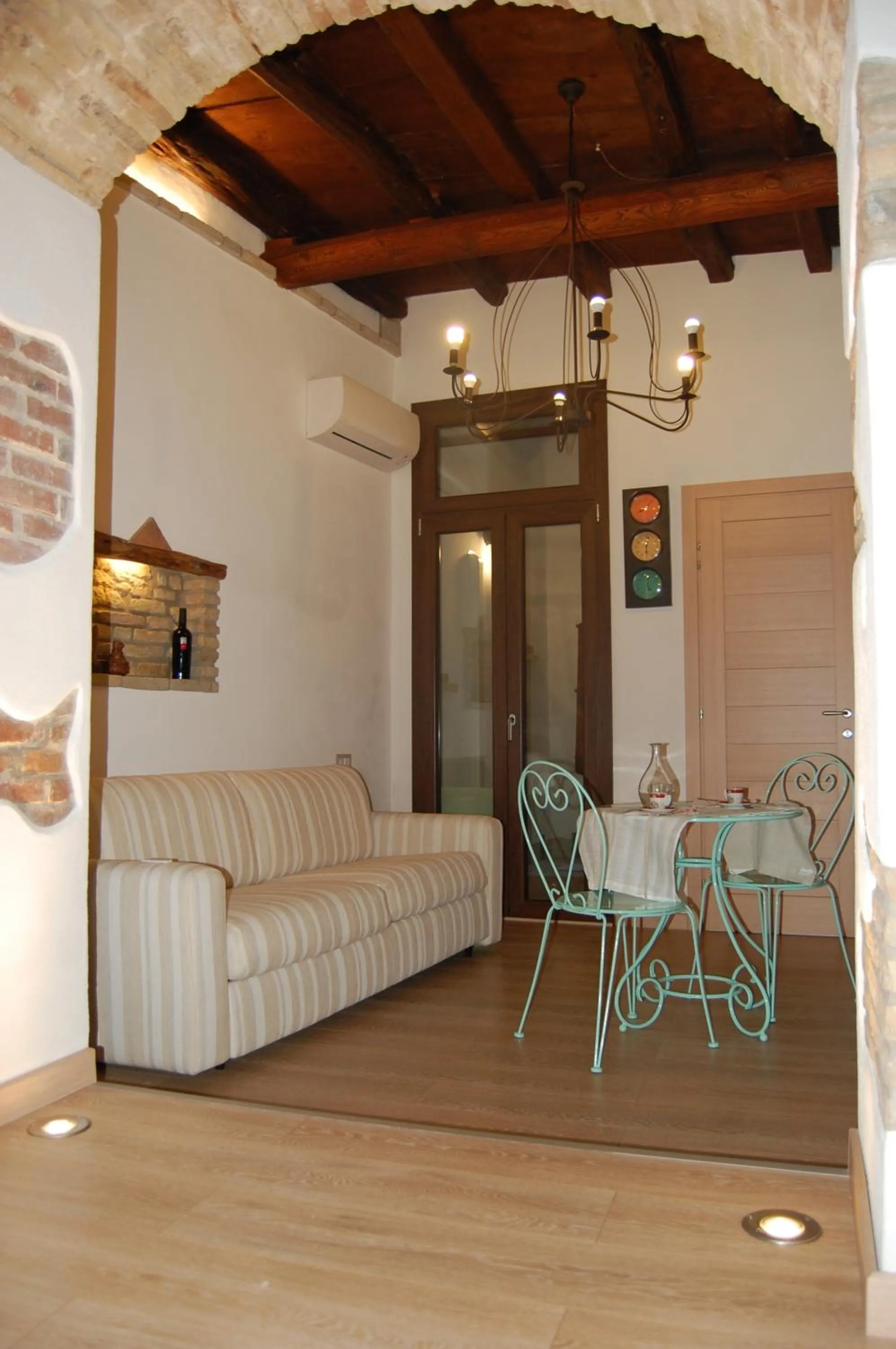 Dining area in Archè