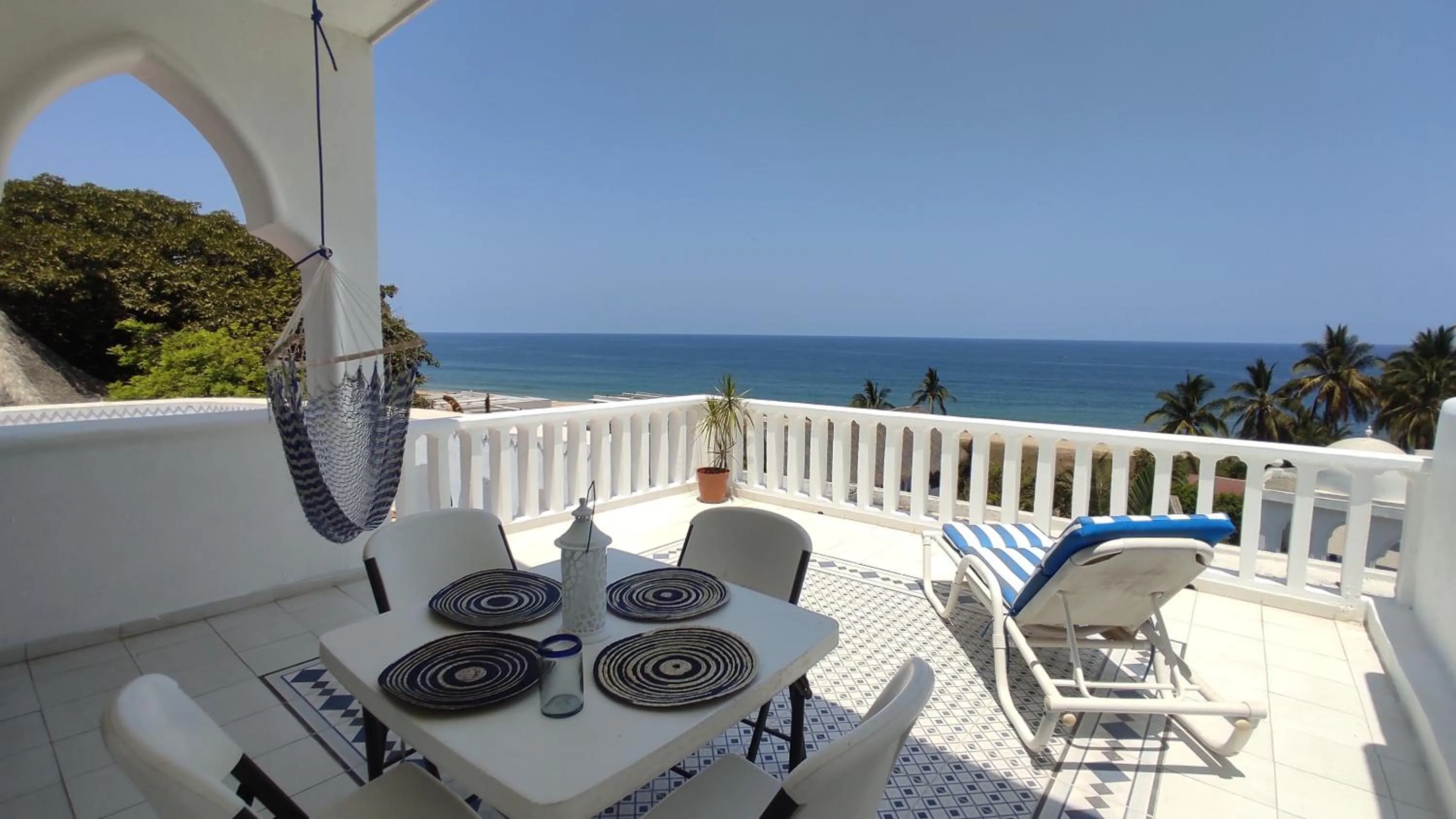 Balcony/Terrace in Villas Paradise