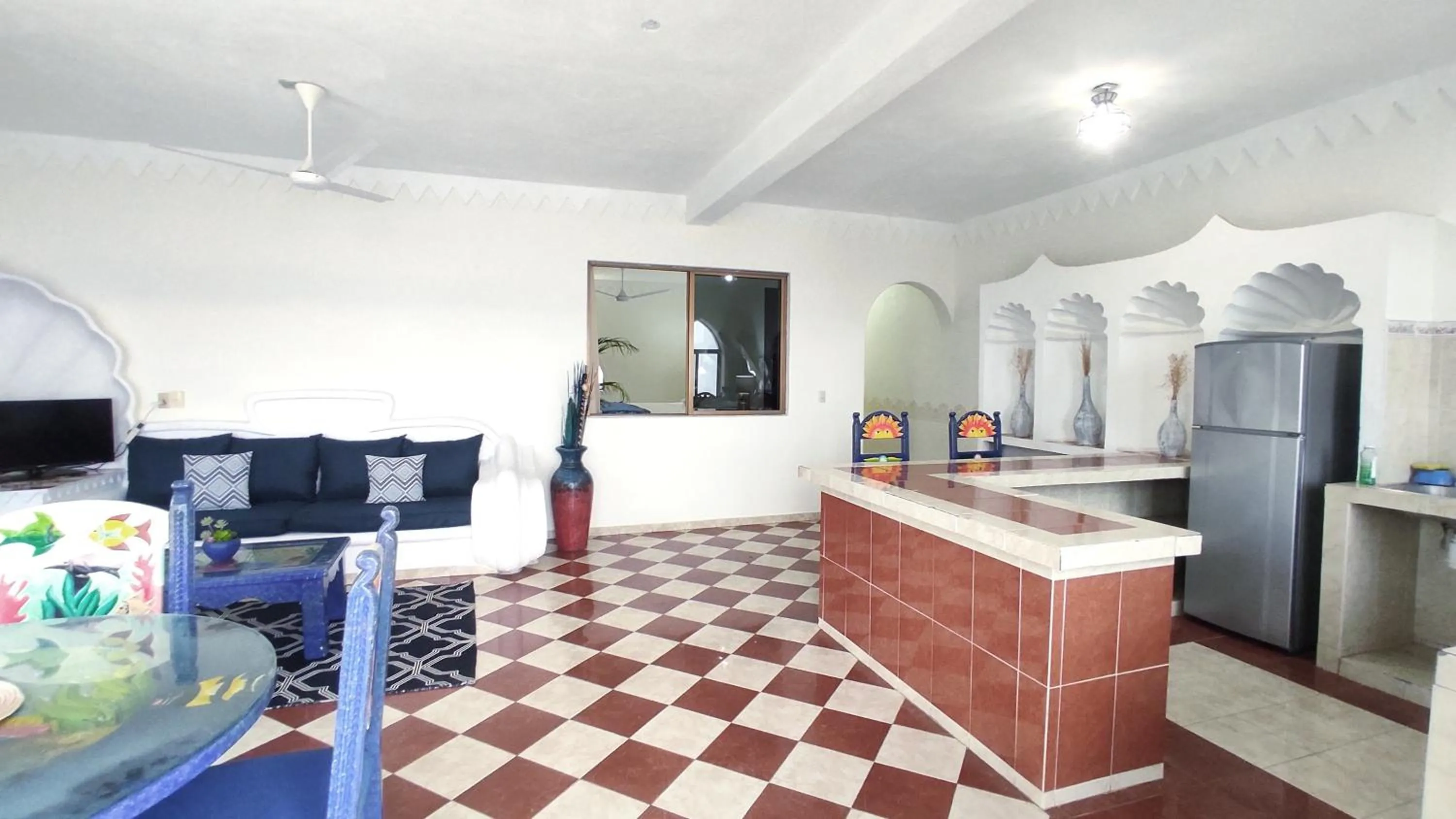 Dining area in Villas Paradise