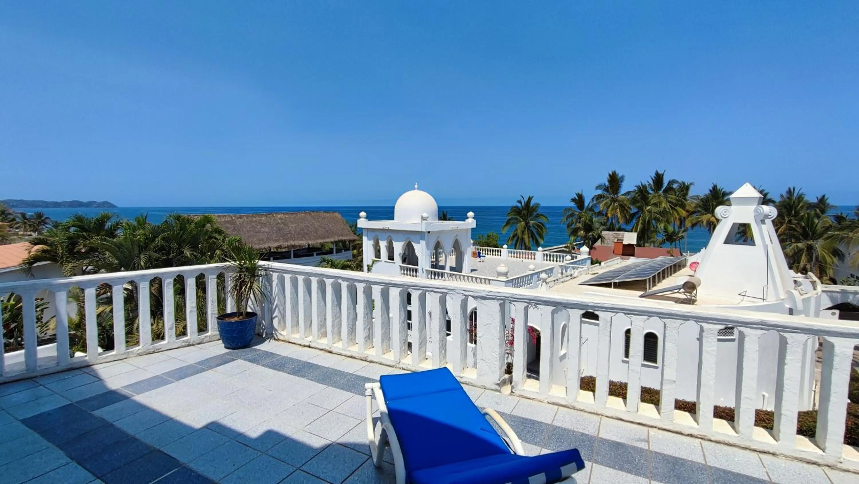 Balcony/Terrace in Villas Paradise