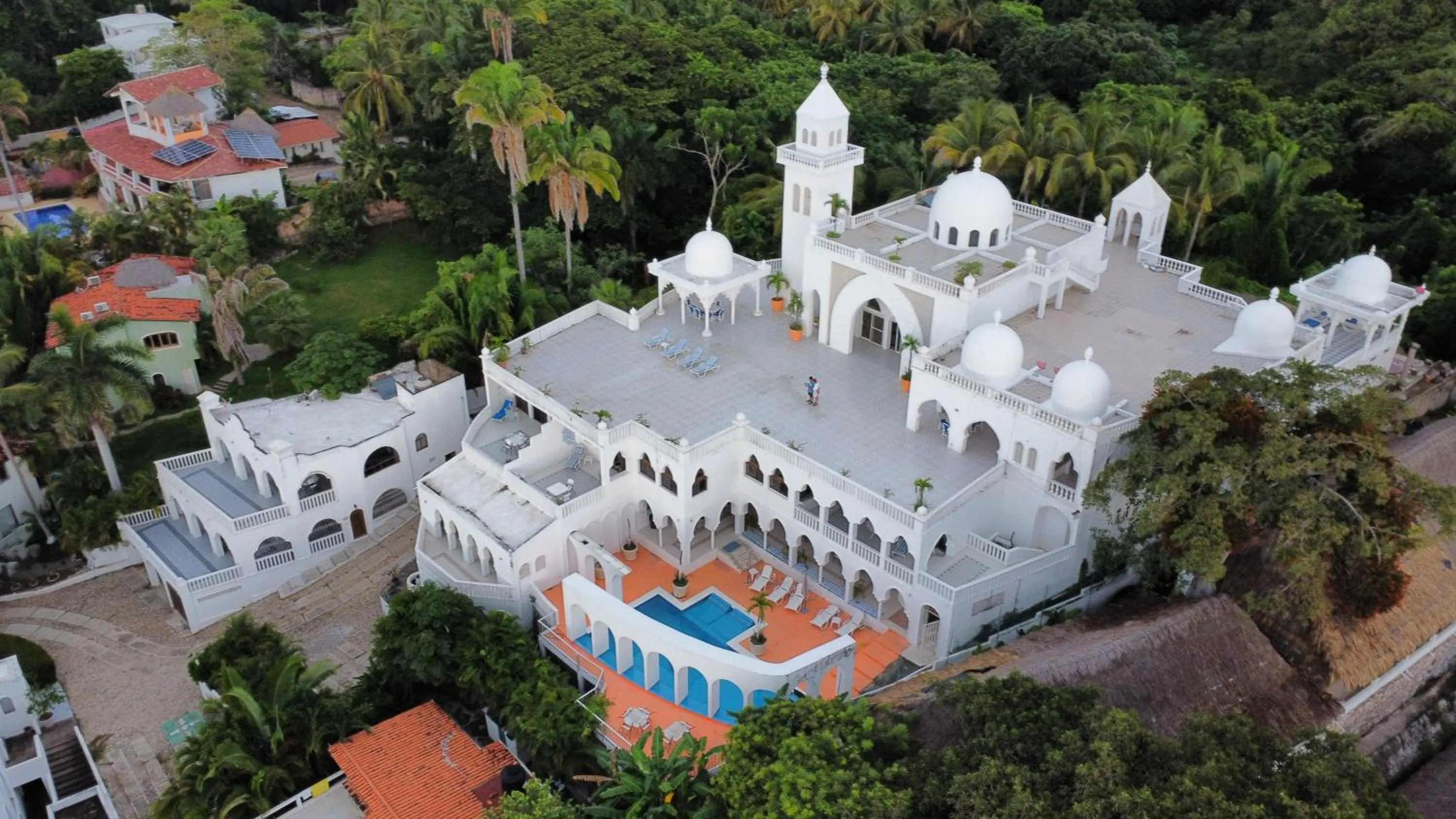Bird's eye view in Villas Paradise
