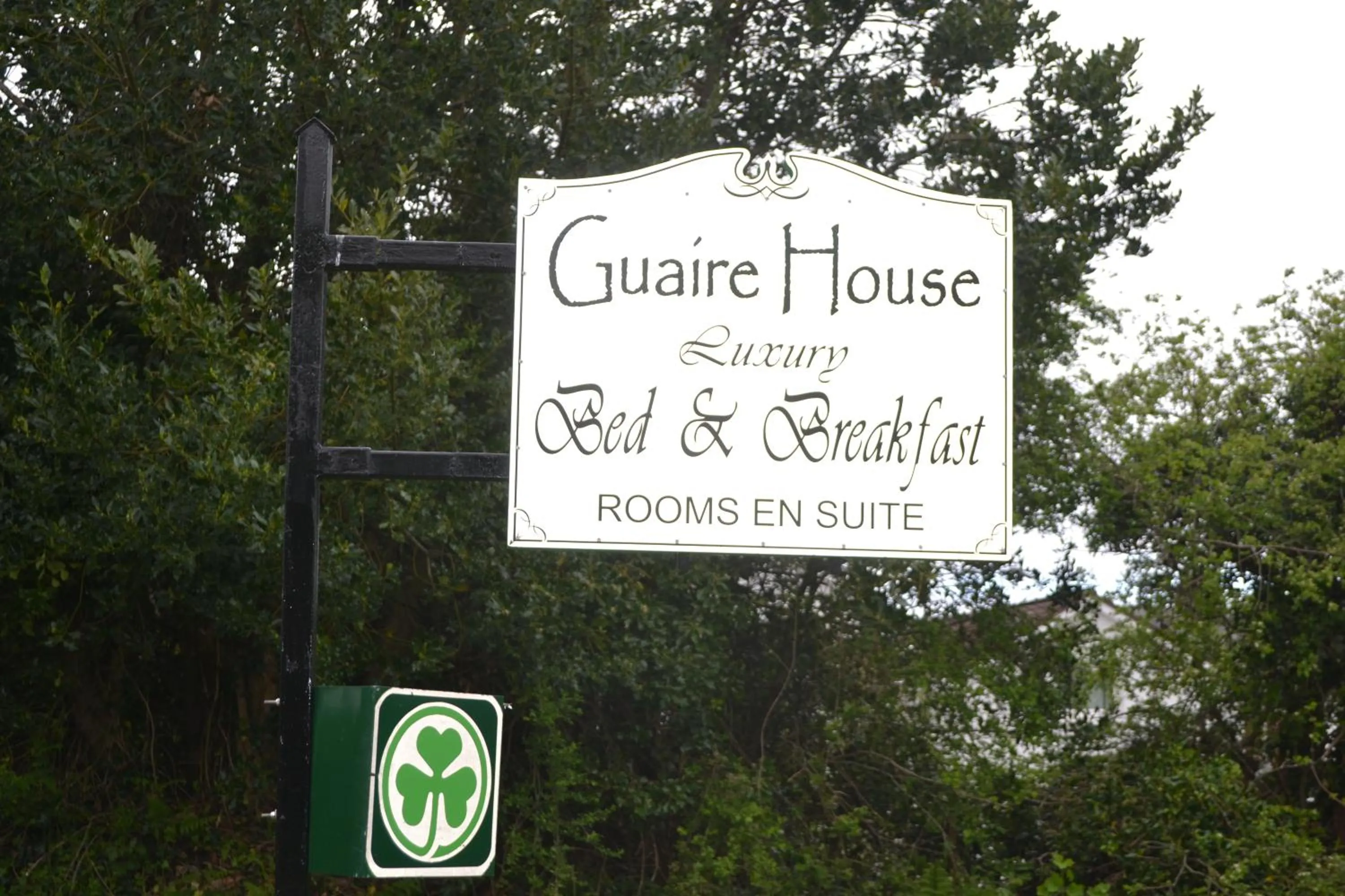 Property logo or sign in Guaire House Killarney