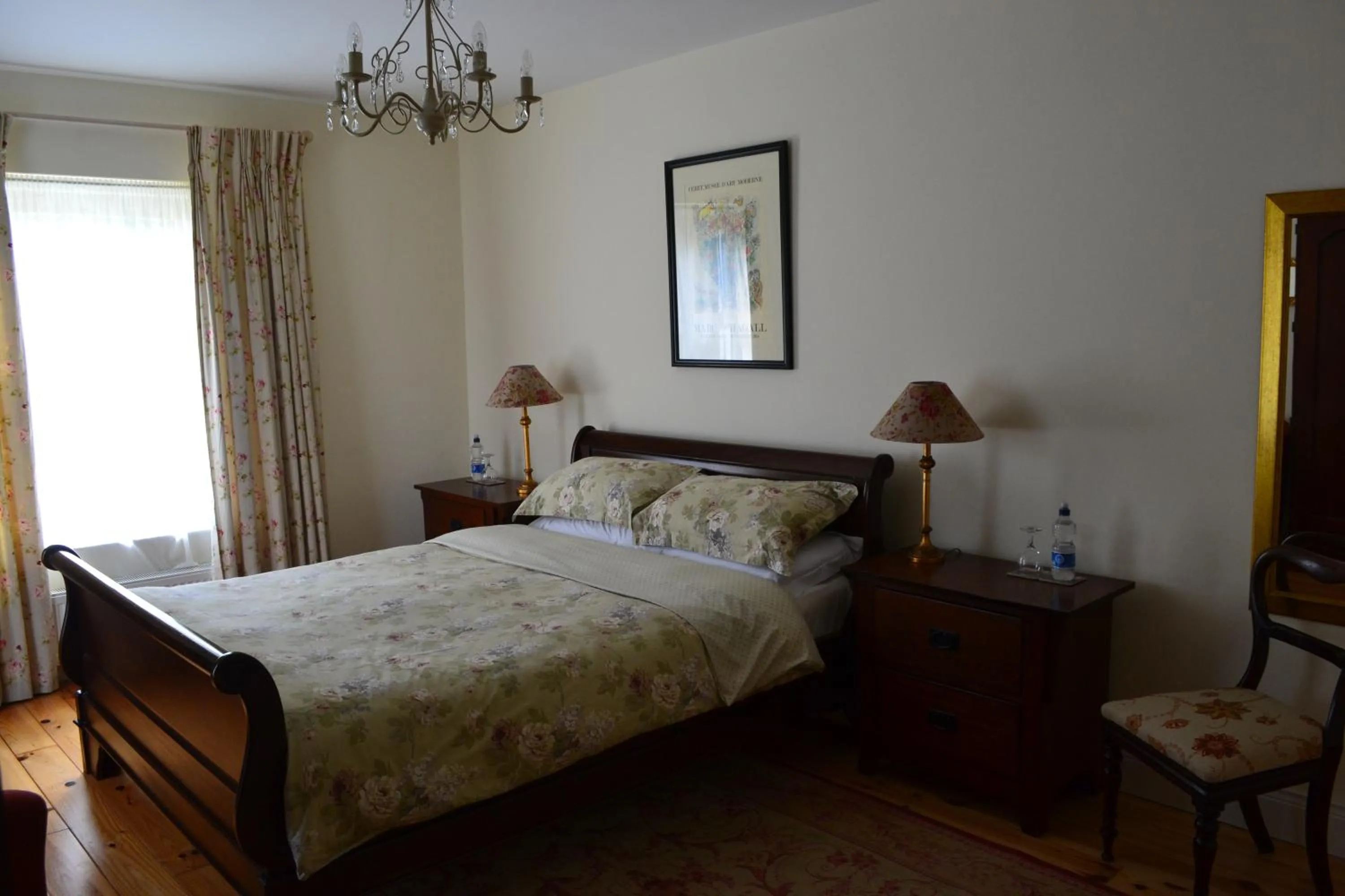 Bed in Guaire House Killarney