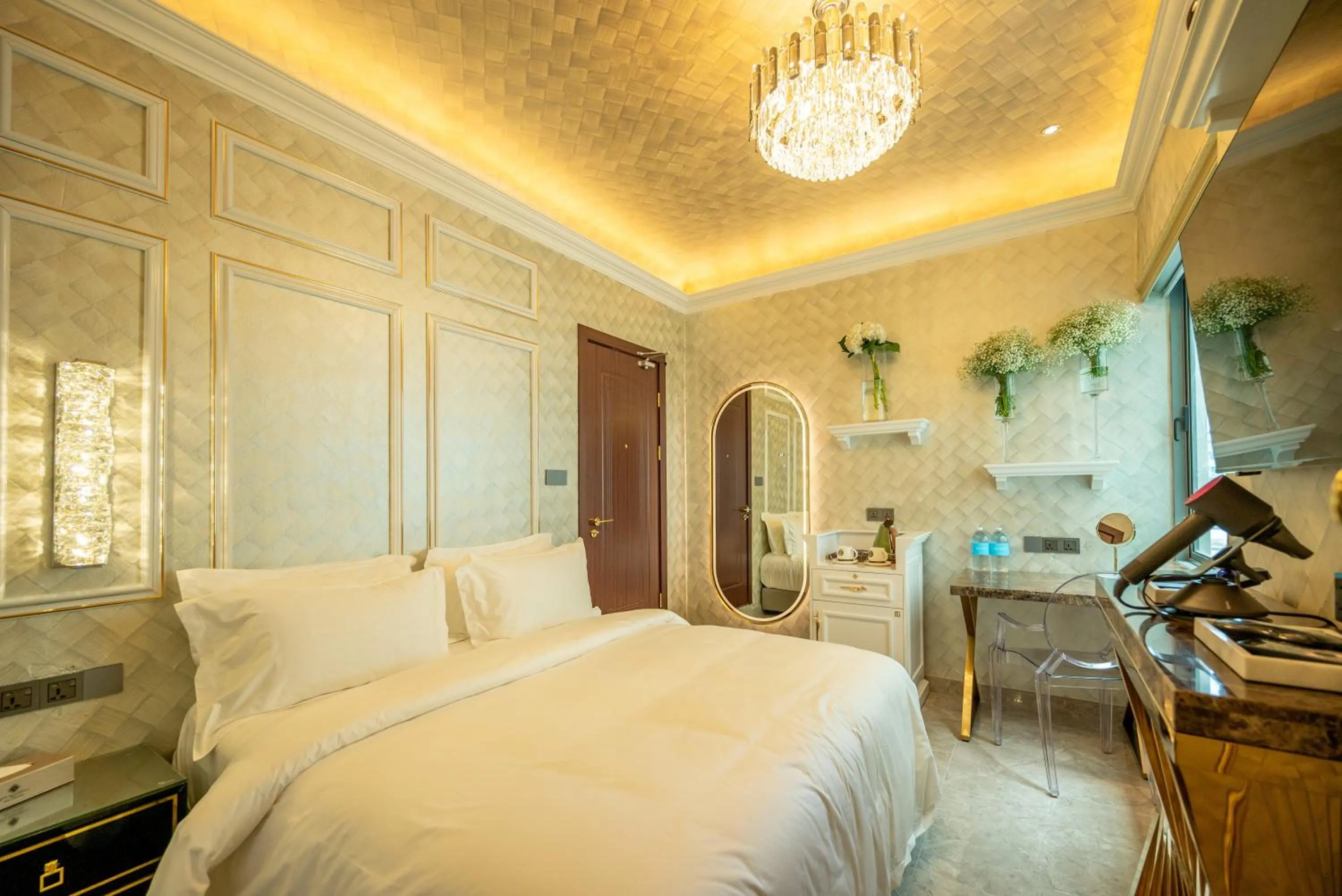 Bed in Ritz Residence, Imago Mall Loft B