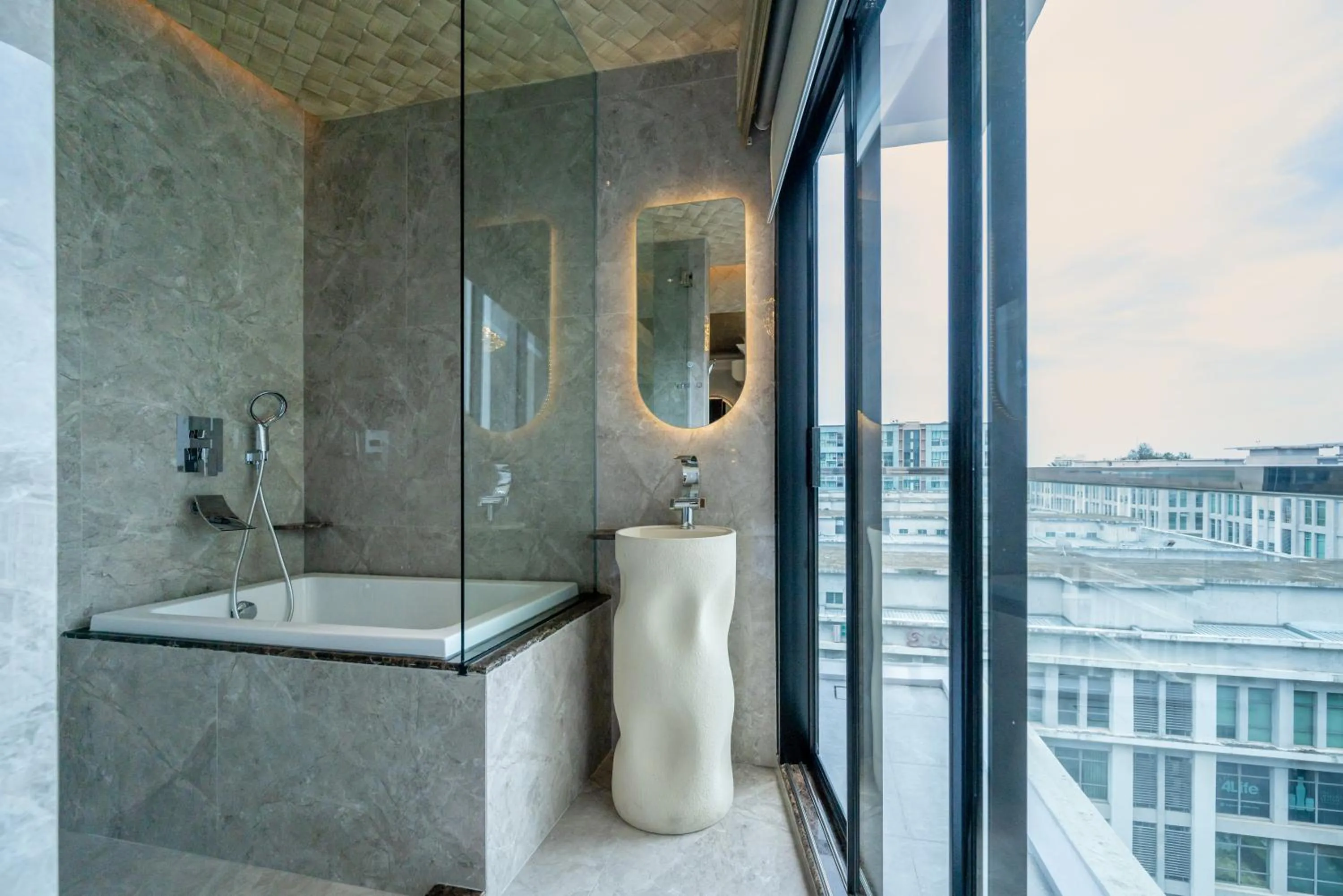 Shower in Ritz Residence, Imago Mall Loft B
