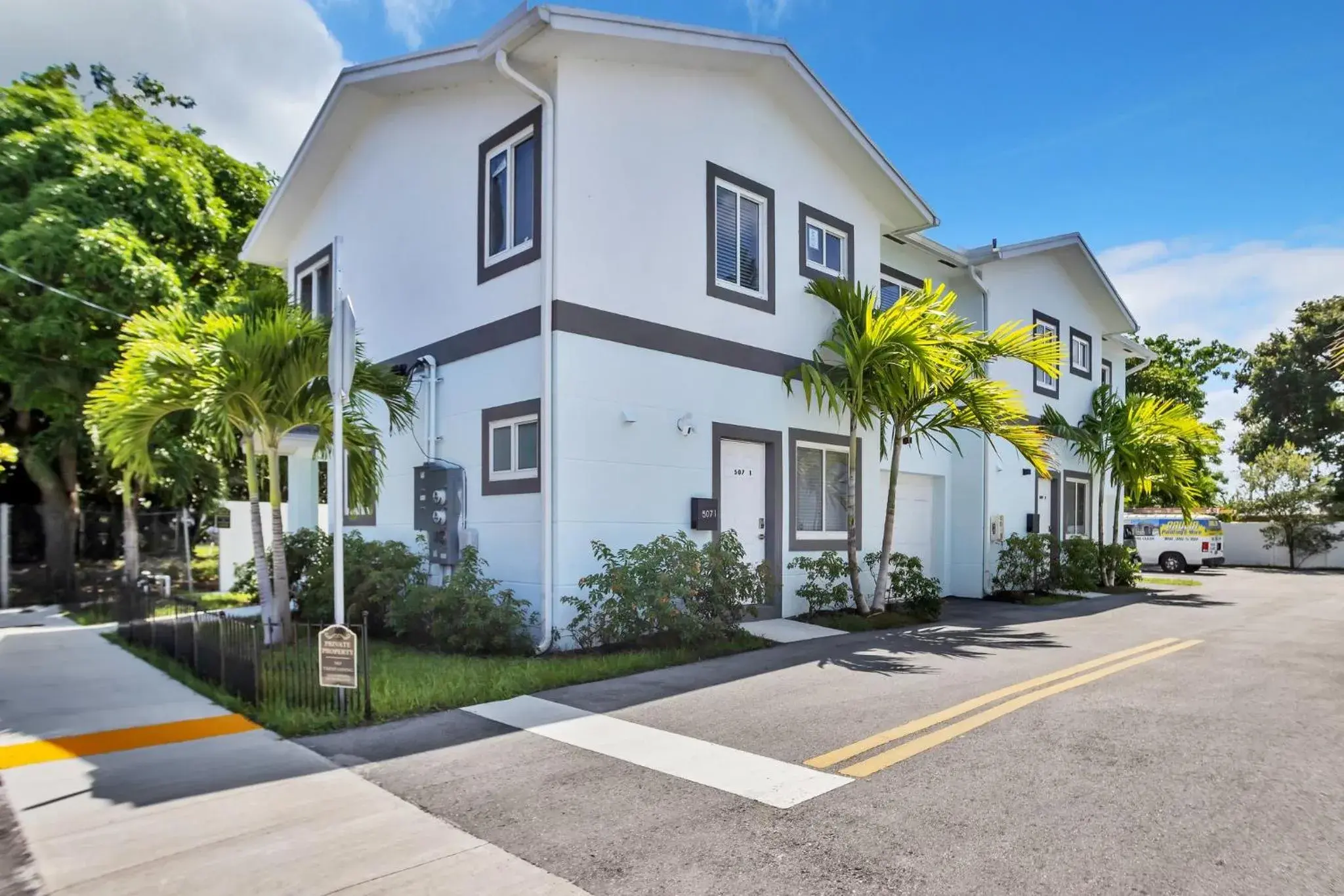 Sistrunk Shades Villas Units #1 & #2 Combined Sistrunk Shades Villas Units #1 & #2 Combined