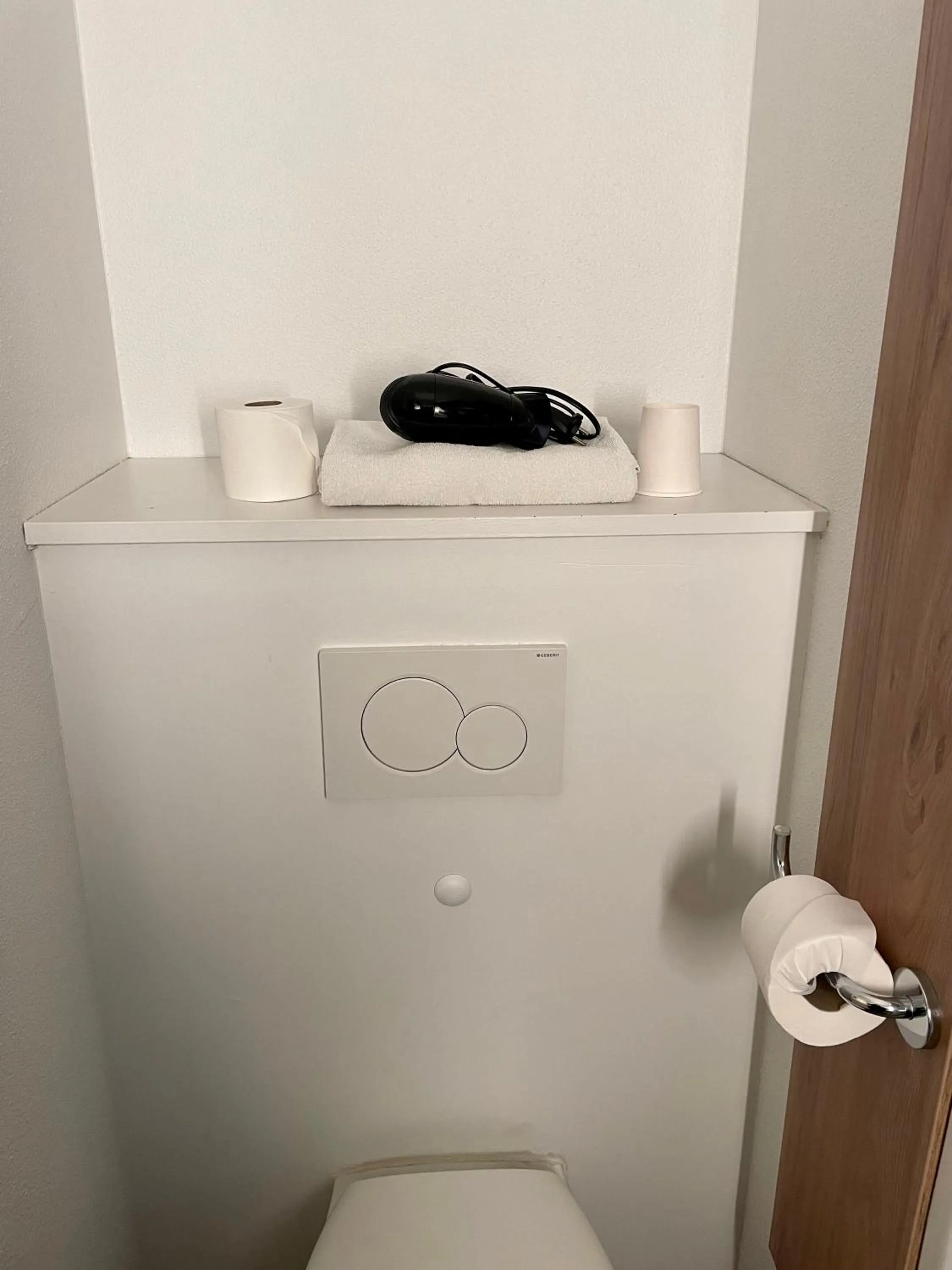 Bathroom in B&B HOTEL Paris Porte des Lilas