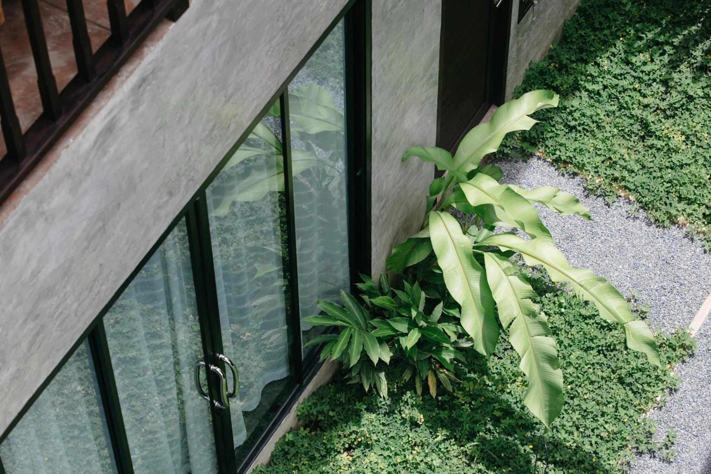 Property building in Arun Rawee