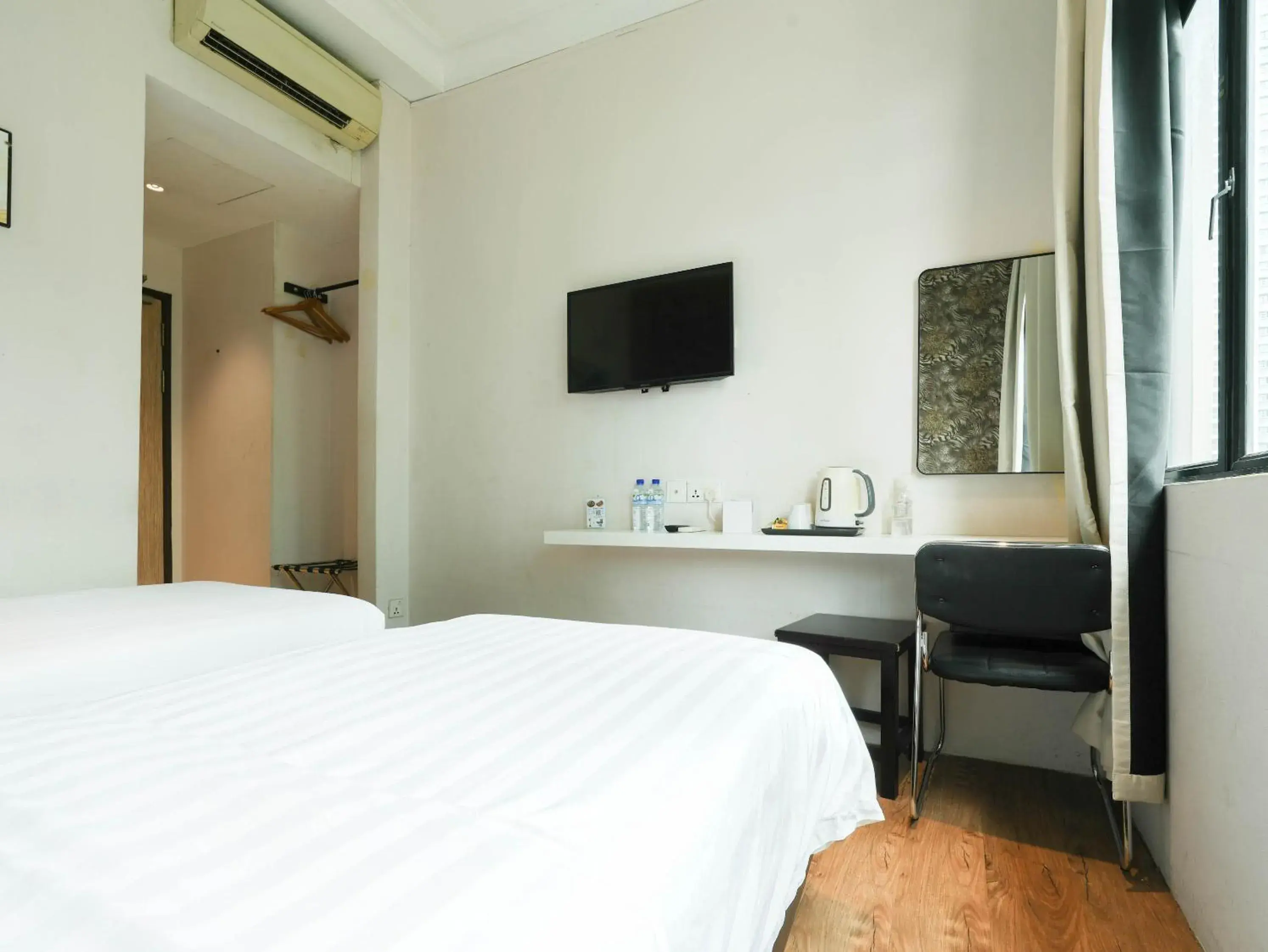 Bed in The Noble Hotel Bed in The Noble Hotel