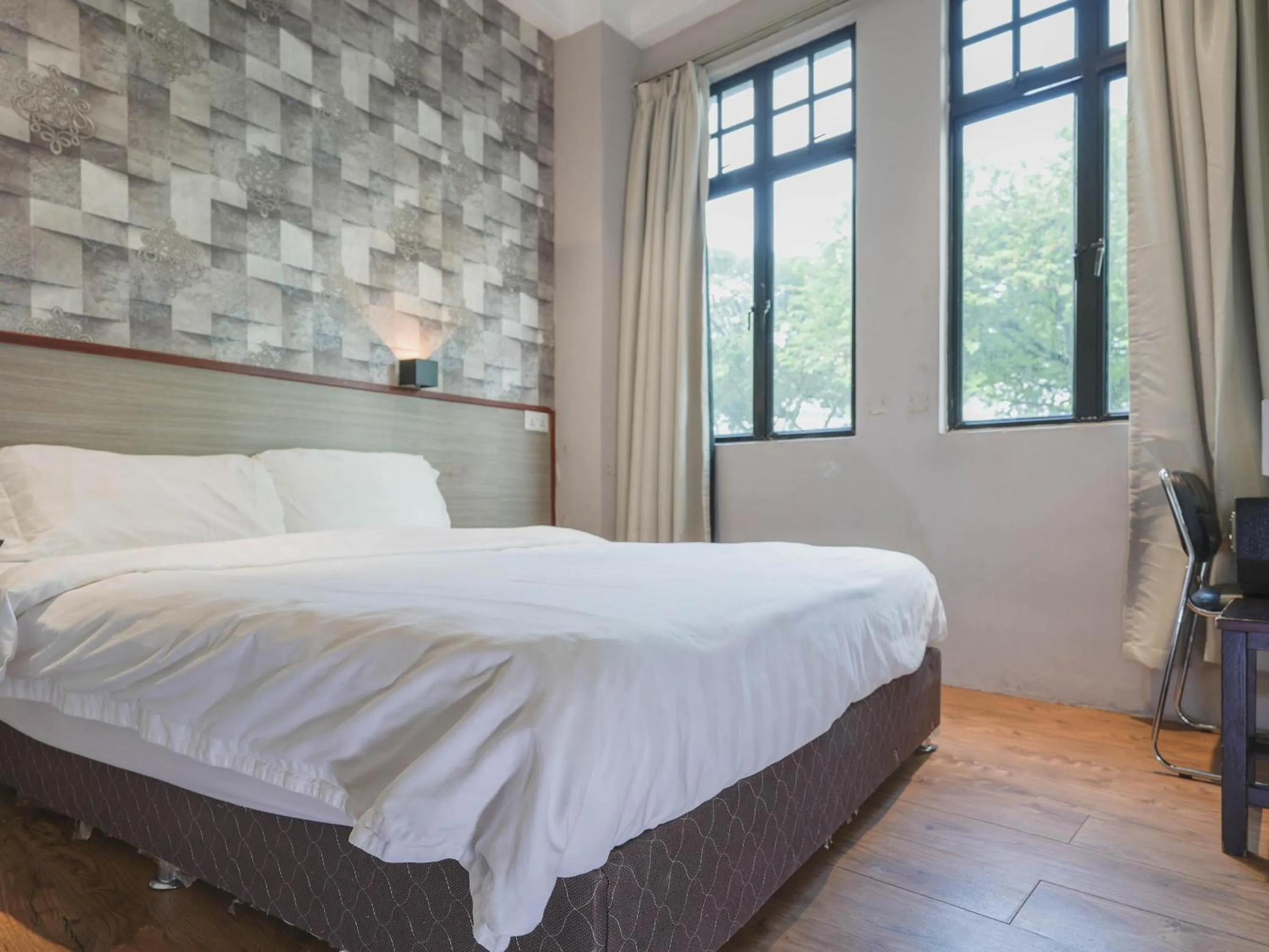 Bed in The Noble Hotel