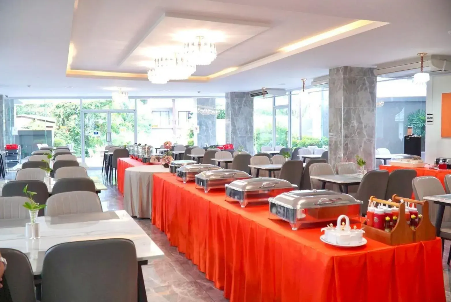 Restaurant/places to eat in D Eco Wellness Center Restaurant/places to eat in D Eco Wellness Center