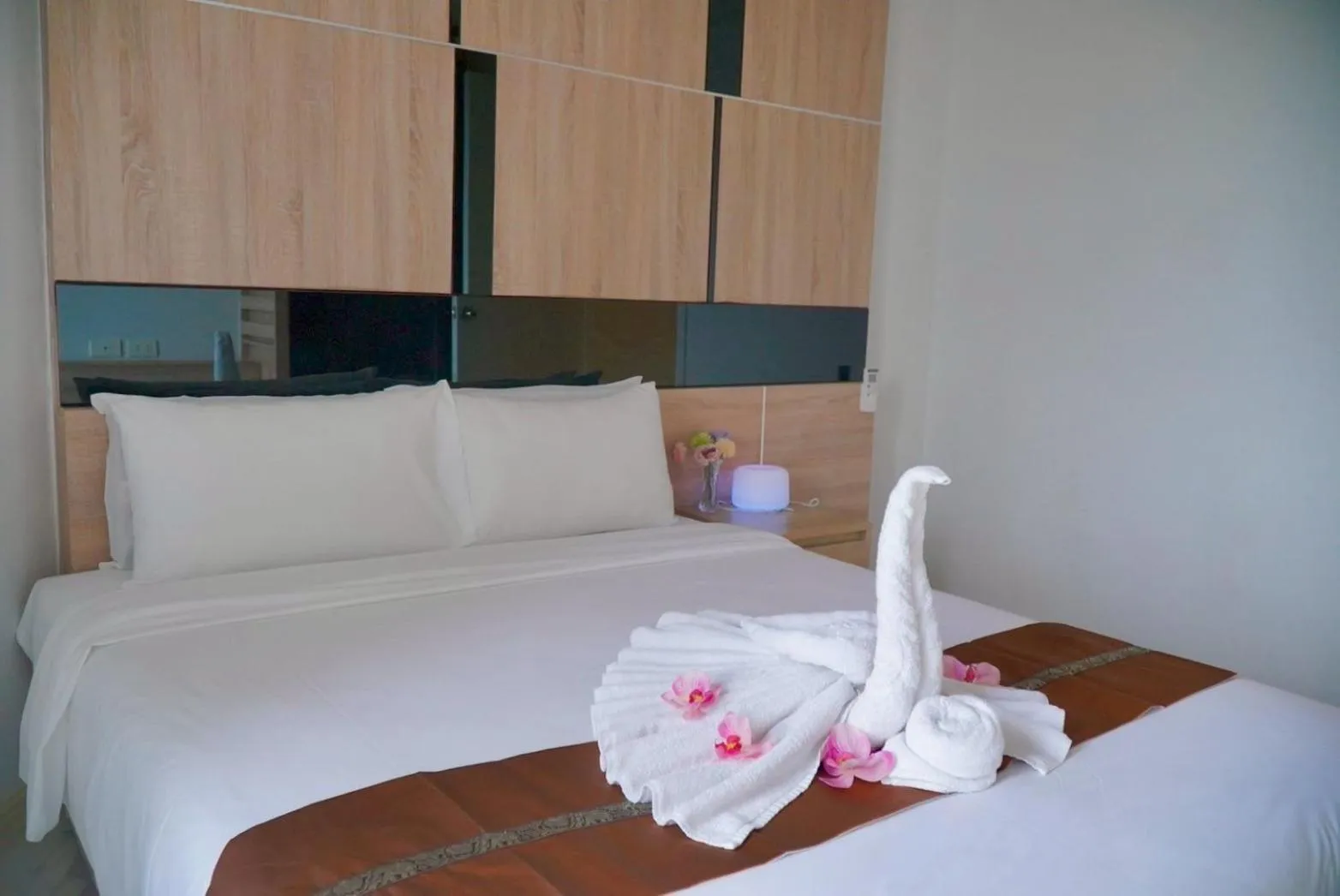 Bed in D Eco Wellness Center