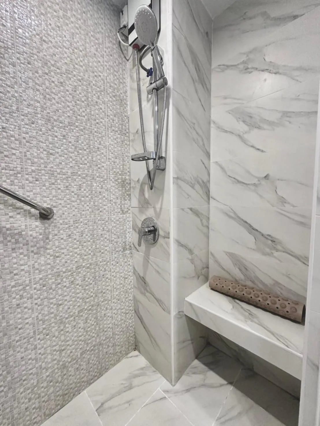 Bathroom in D Eco Wellness Center