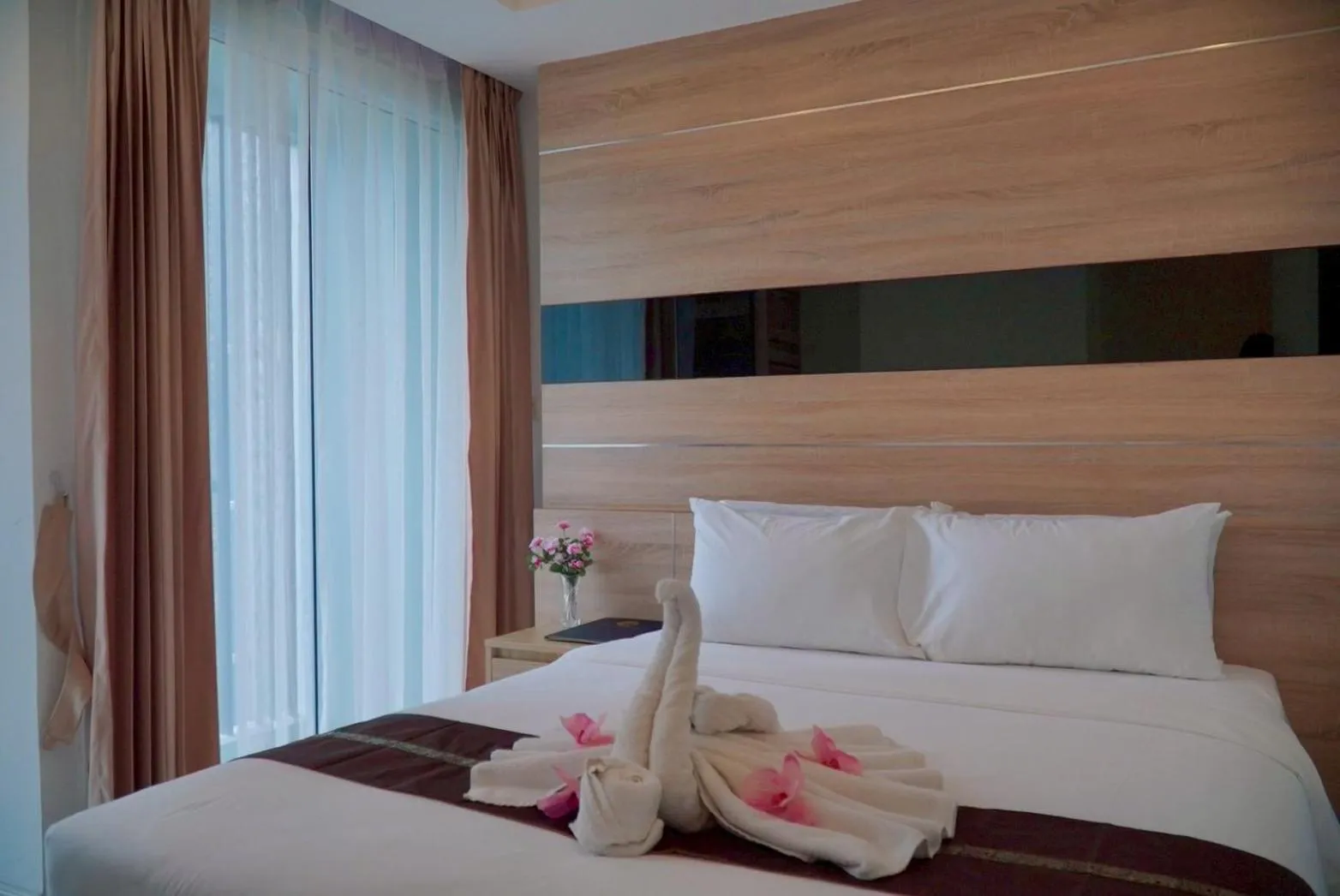 Bed in D Eco Wellness Center