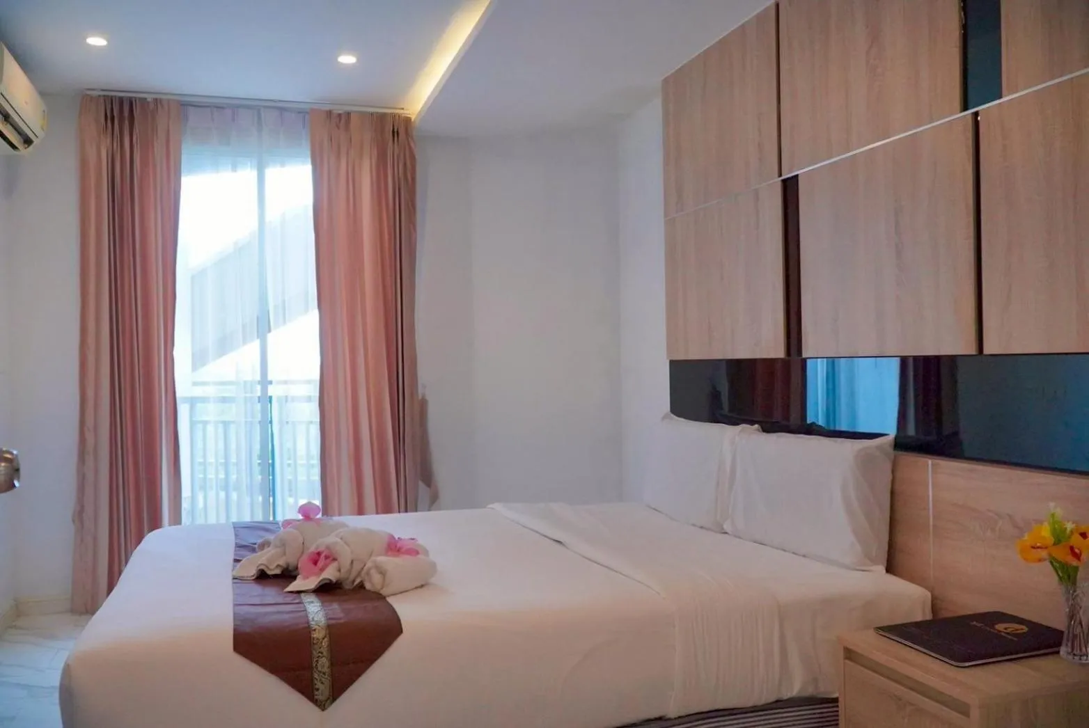 Bedroom, Bed in D Eco Wellness Center