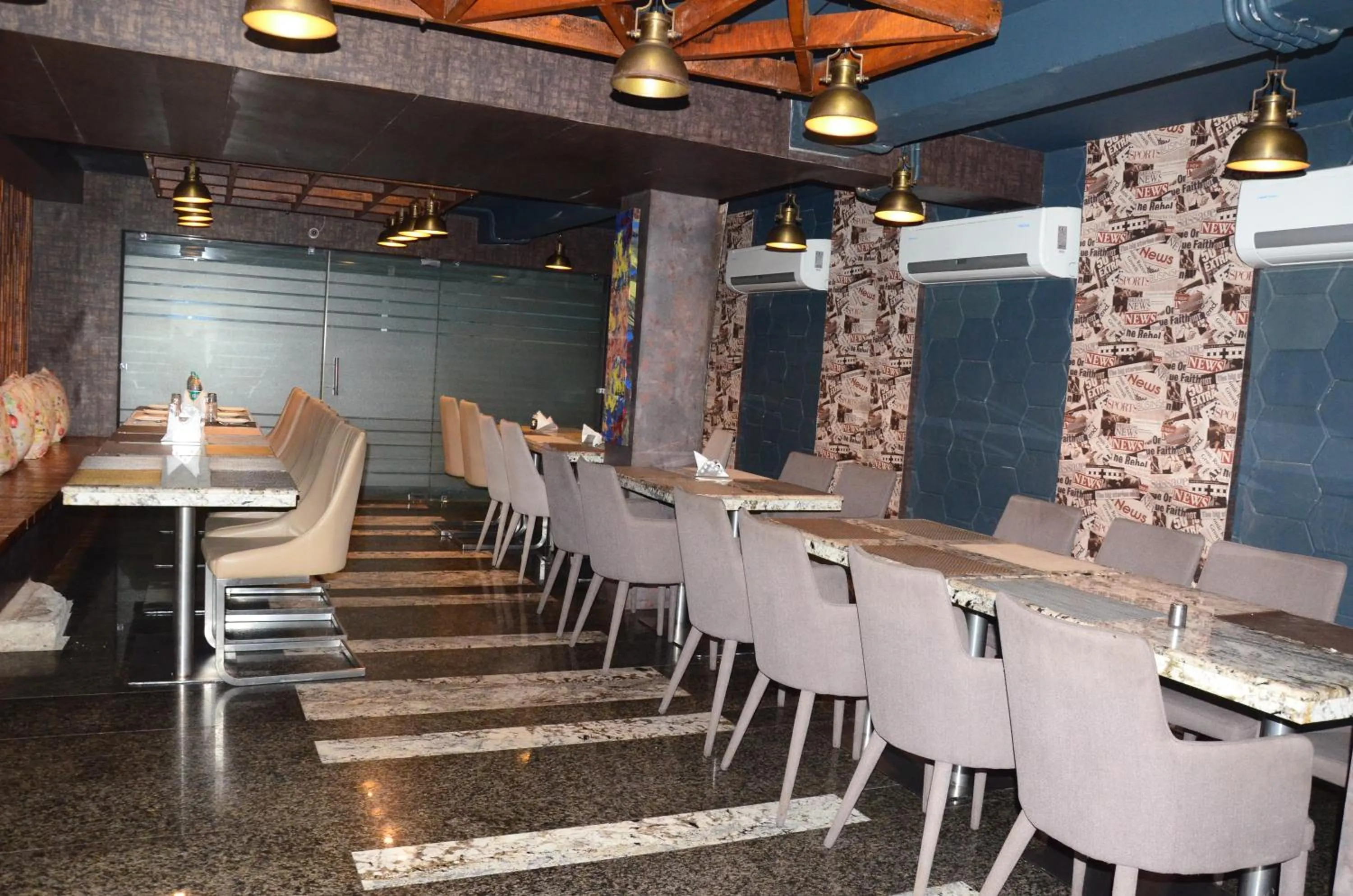 Restaurant/places to eat in CRYTSAL RESIDENCY