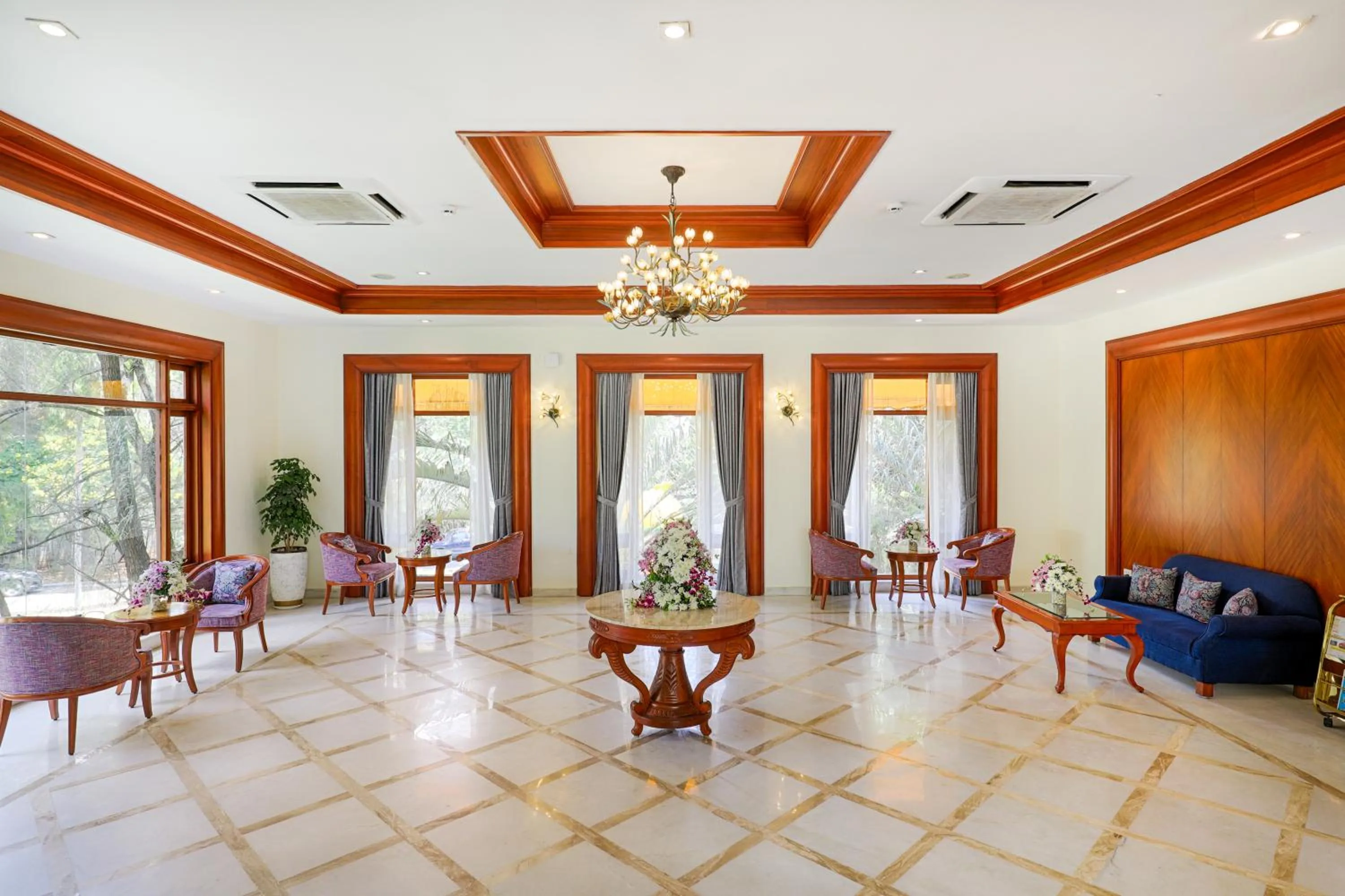 Lobby or reception in Club Mahindra Golden Landmark, Mysuru